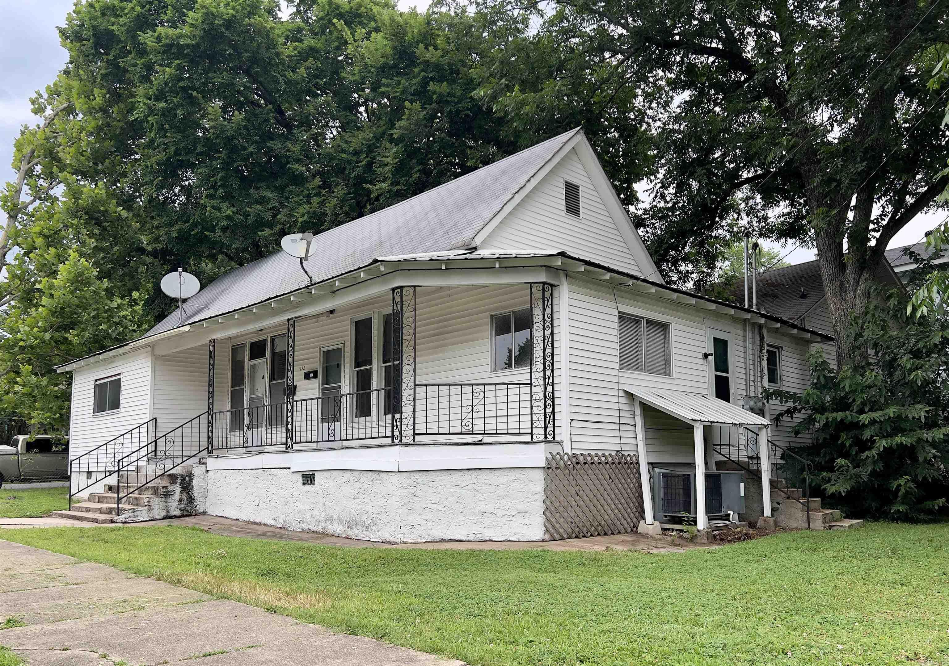 This duplex at 122 Pullman in Hot Springs is a fantastic investment opportunity with 1,452 total square feet. There are no tenants and ready for total renovations. New windows are waiting to be installed and are currently inside the property. Each unit features 1 bedroom, 1 bathroom, with promising rental potential in the Park area. Sold as-is with no repairs to be made.