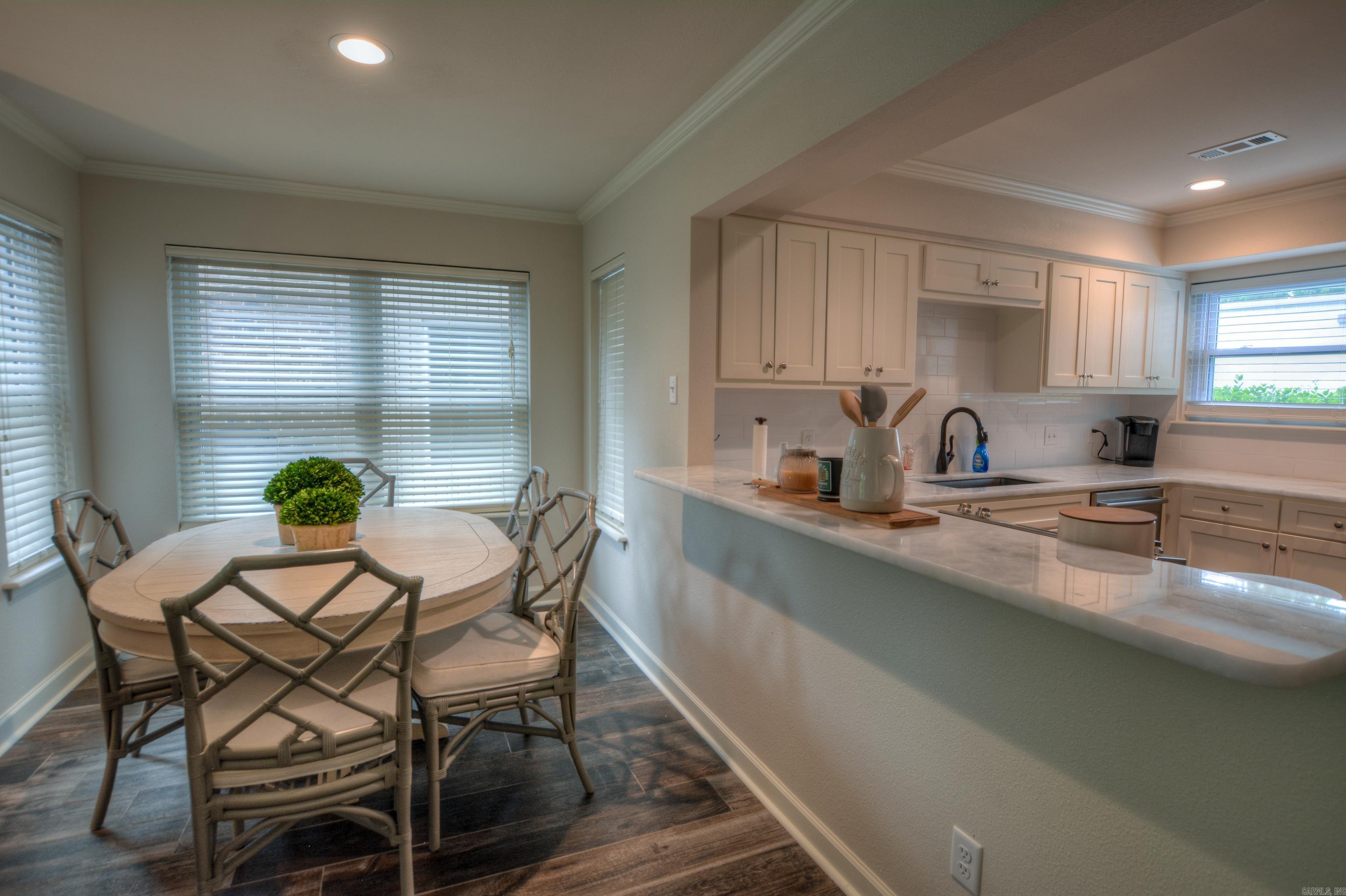 Westport Bay Town House - Residential