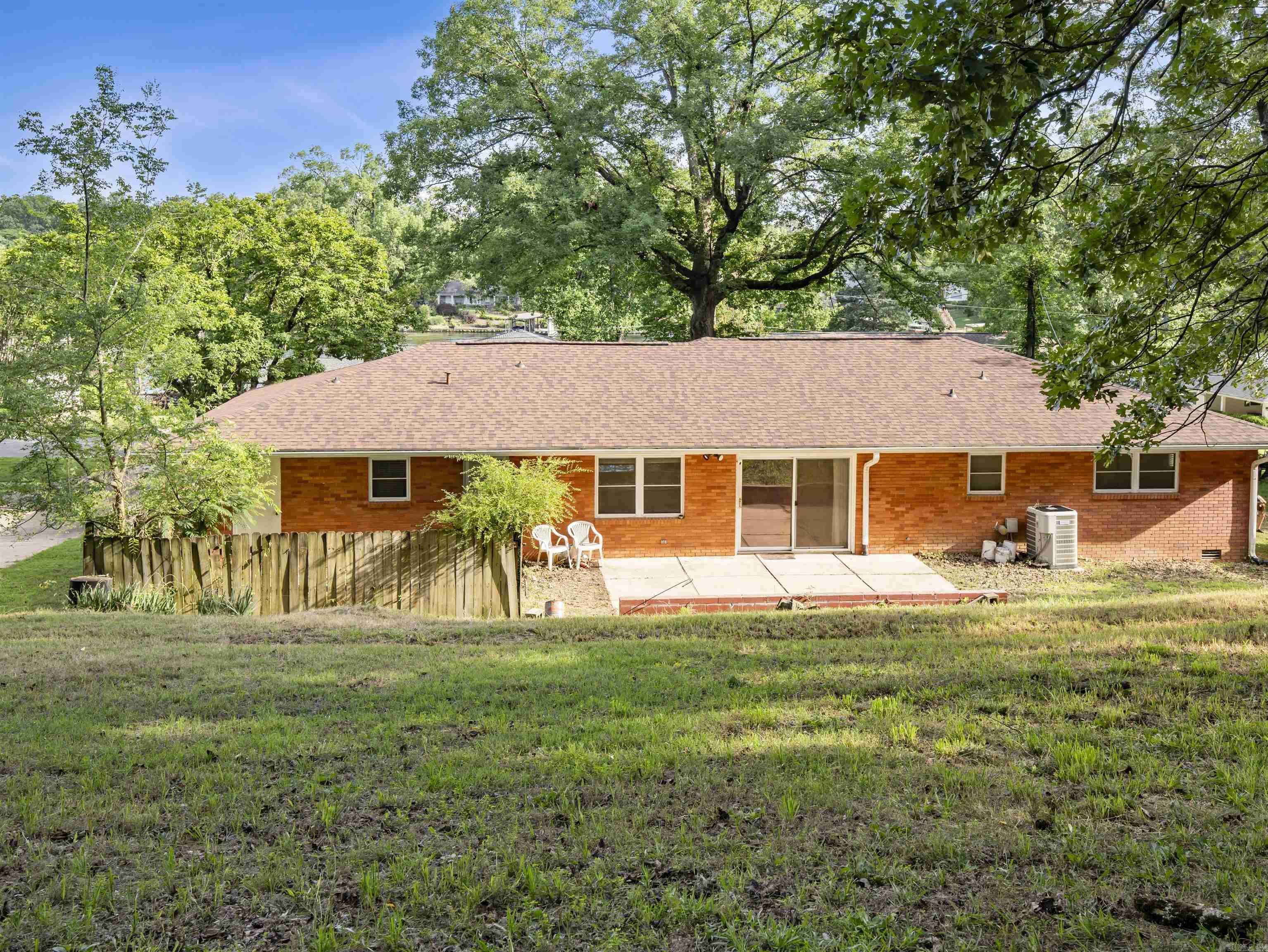 CLIFTON PLACE - Residential