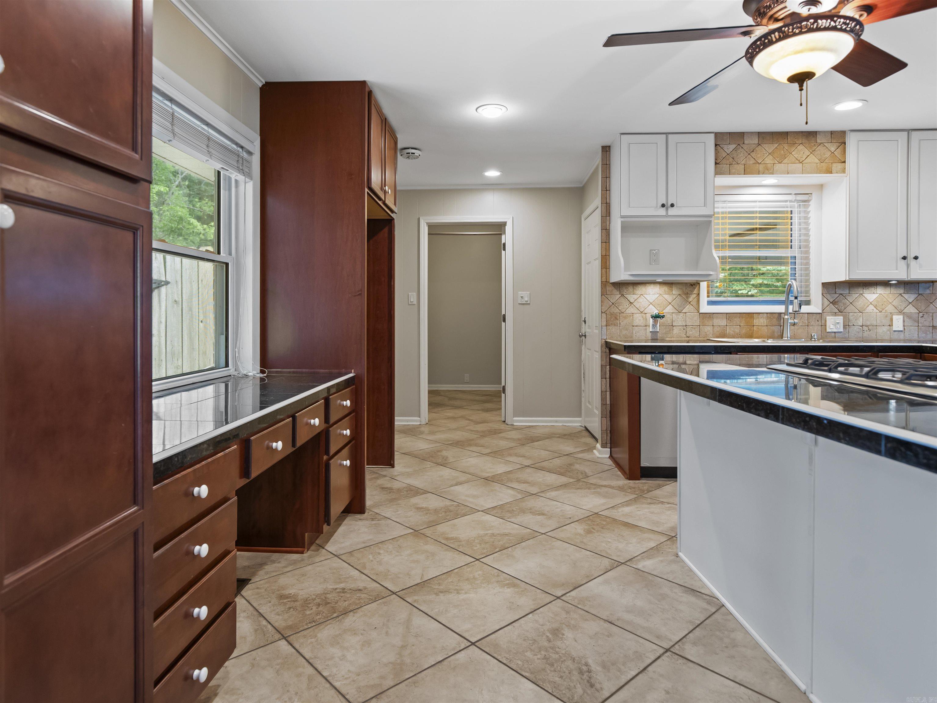CLIFTON PLACE - Residential