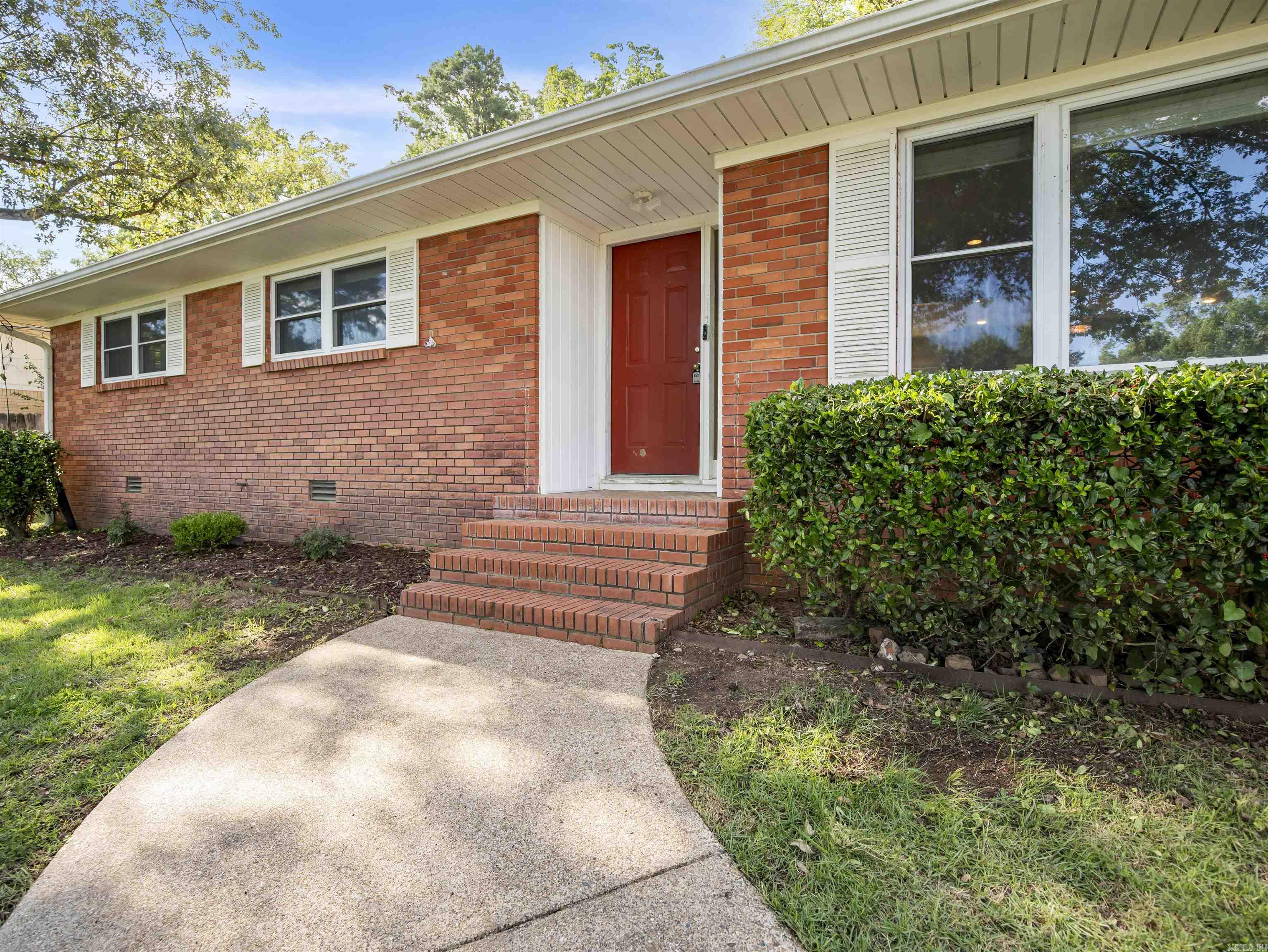 CLIFTON PLACE - Residential
