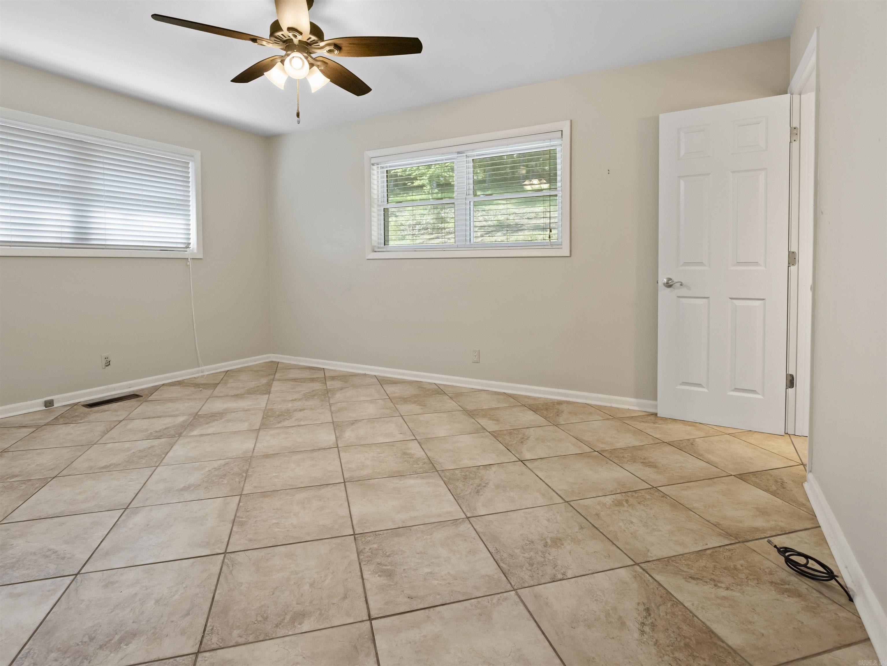 CLIFTON PLACE - Residential