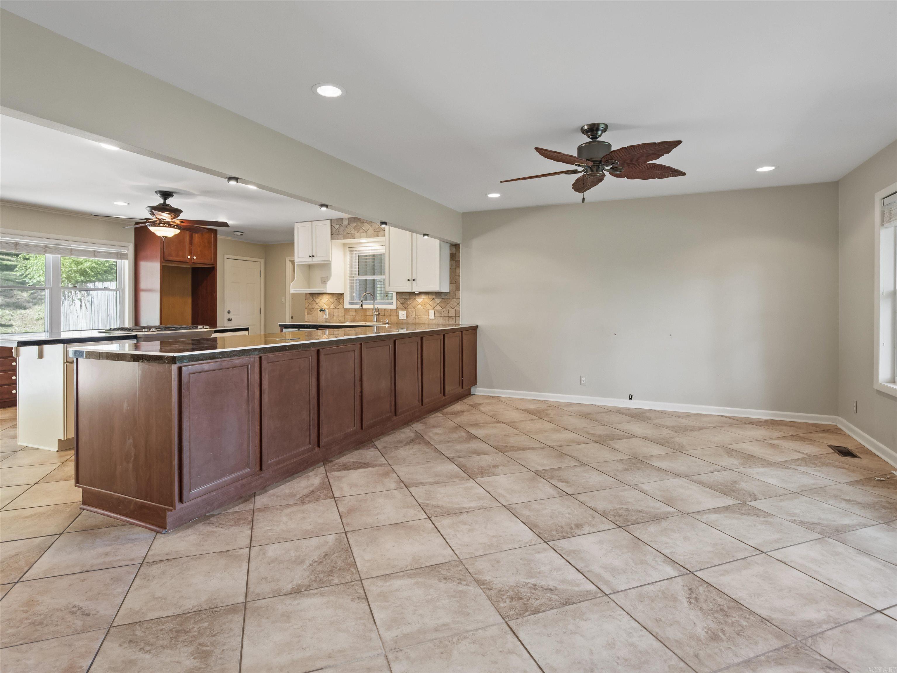 CLIFTON PLACE - Residential