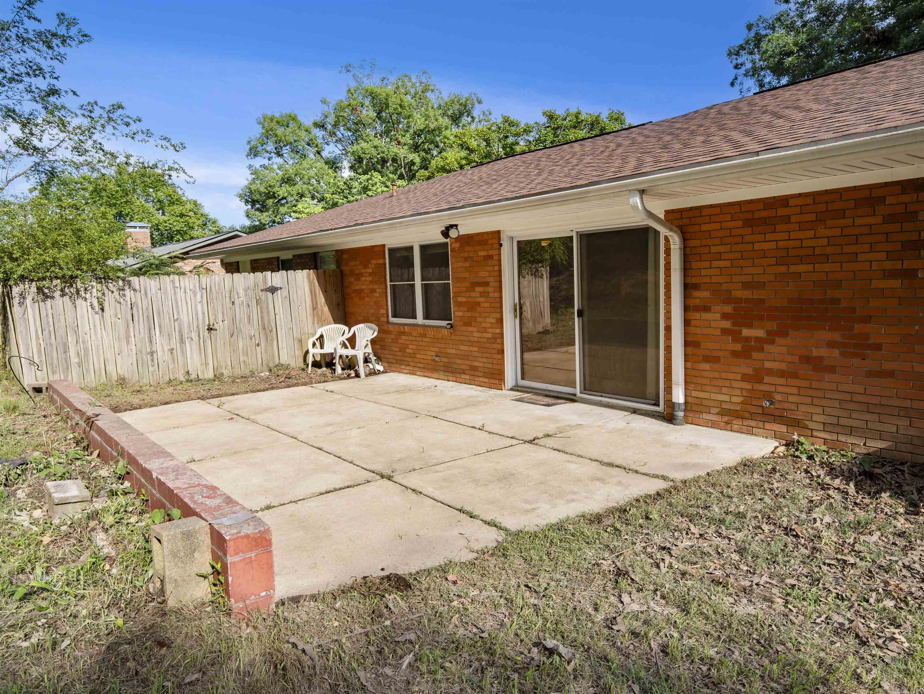 CLIFTON PLACE - Residential