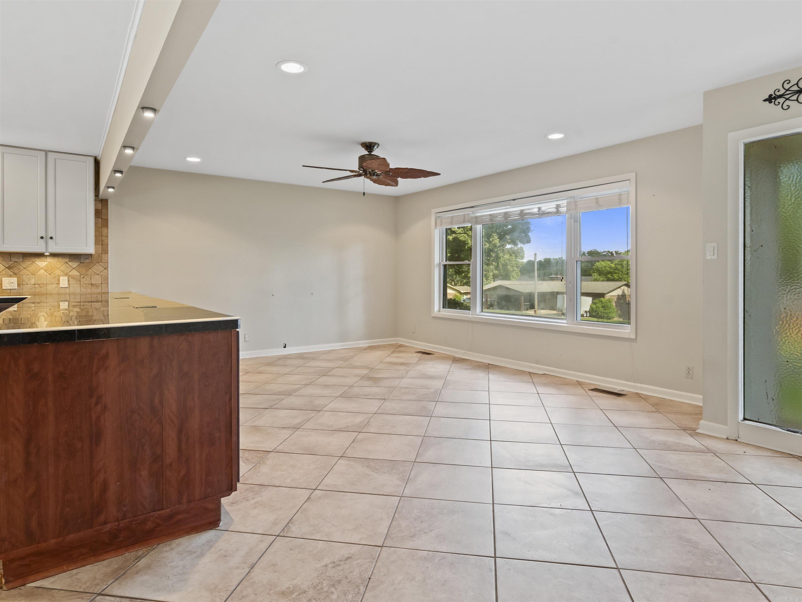 CLIFTON PLACE - Residential