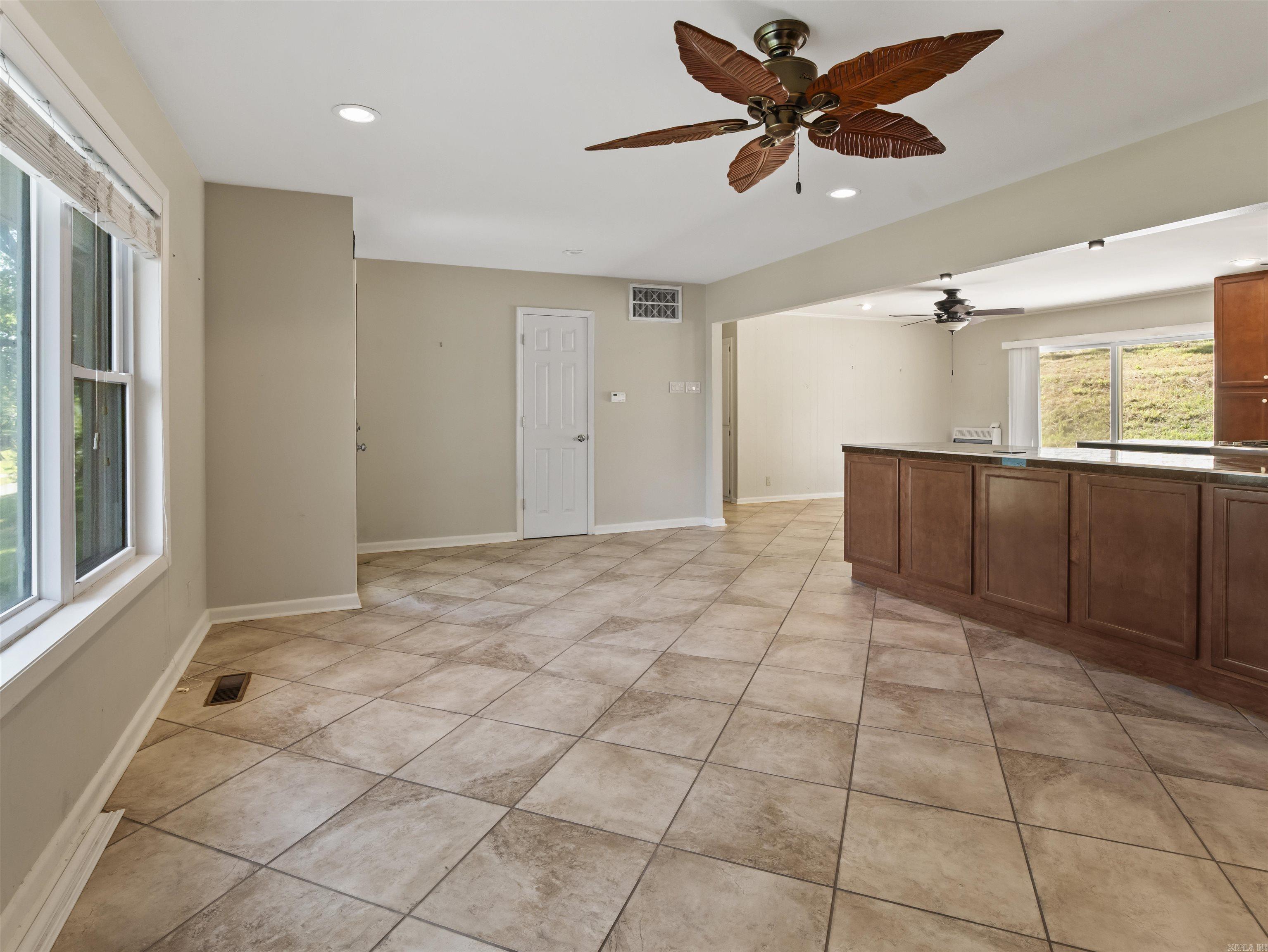 CLIFTON PLACE - Residential