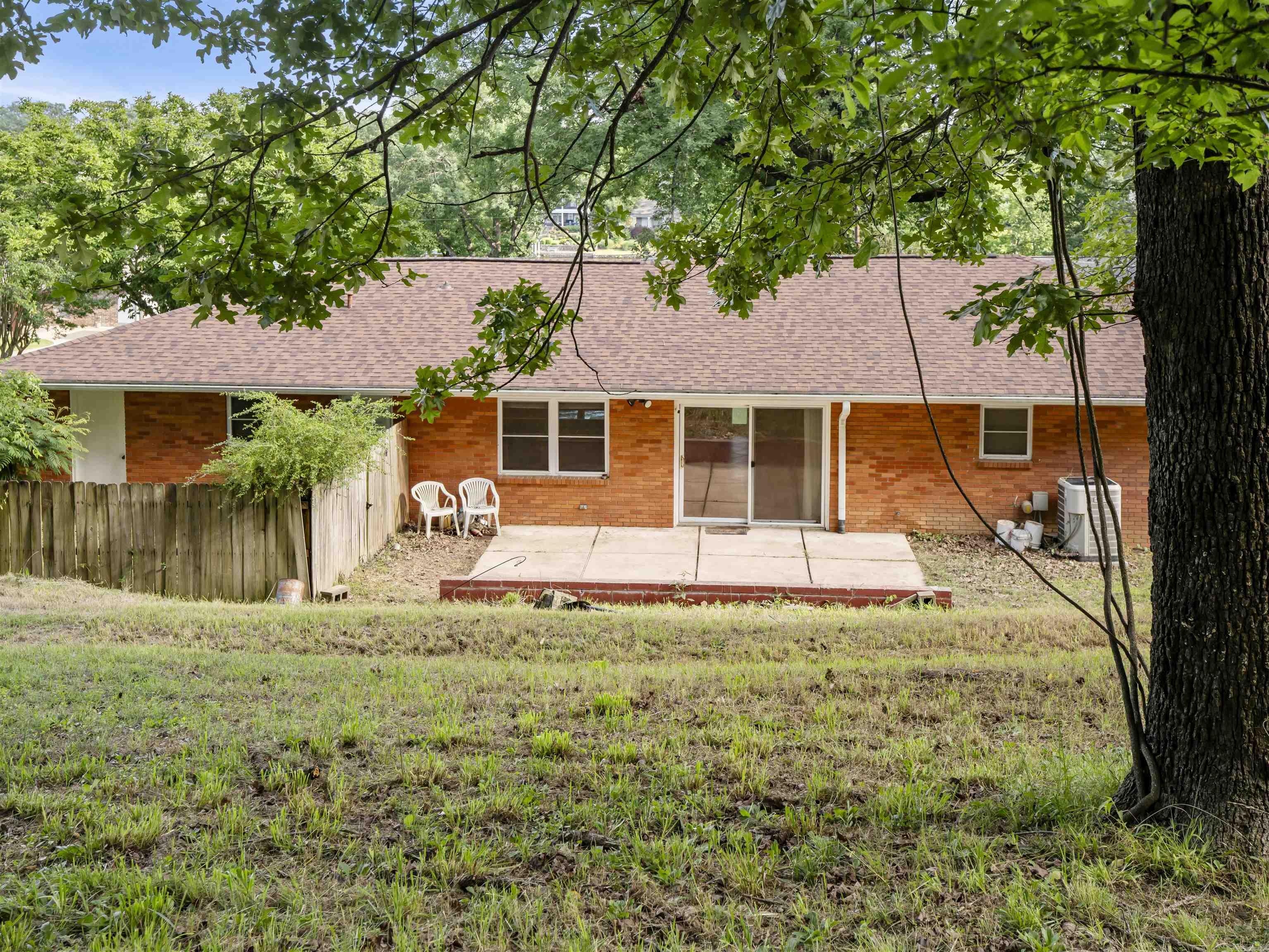 CLIFTON PLACE - Residential