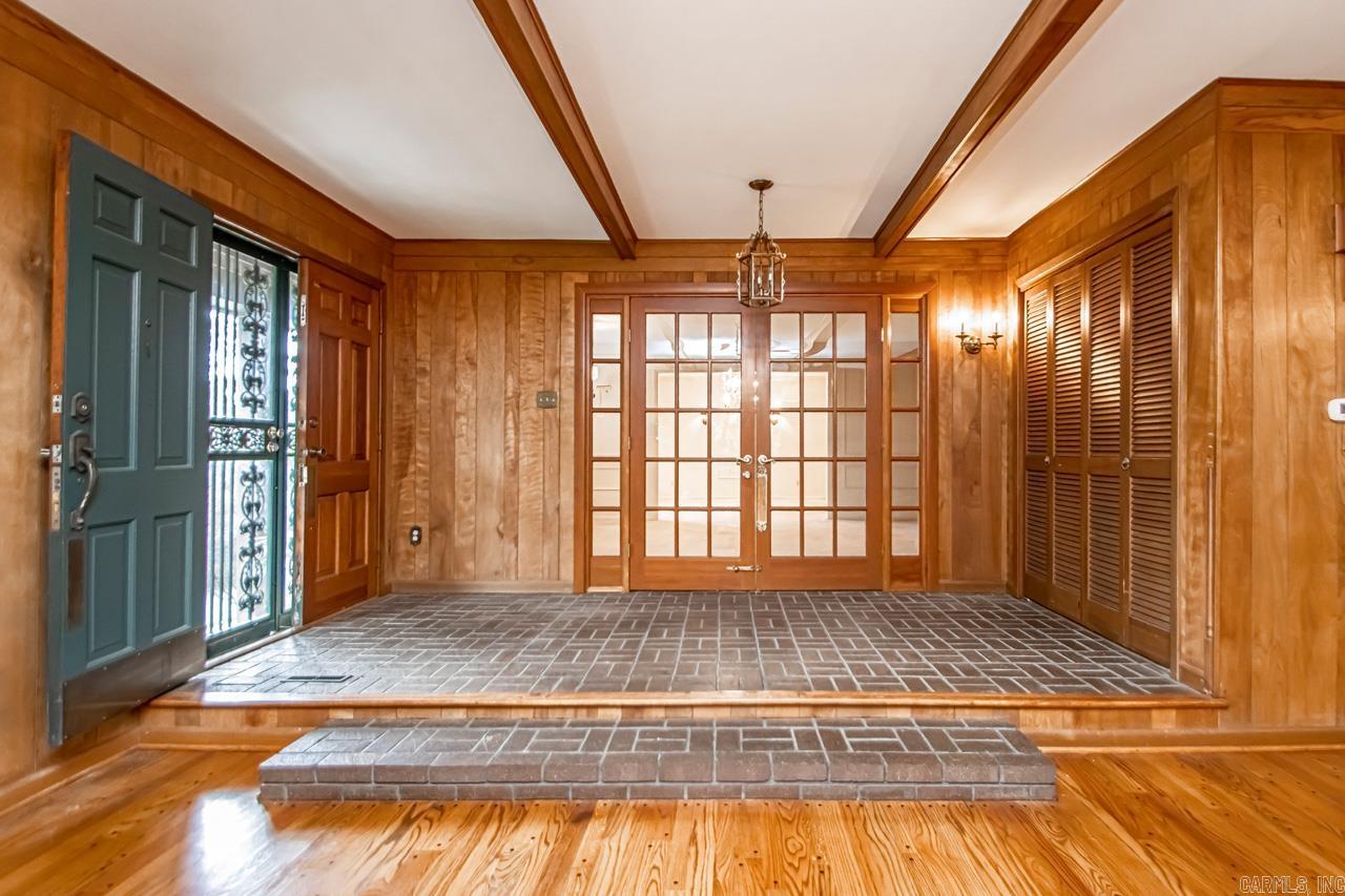 RIVER RIDGE MANOR - Residential