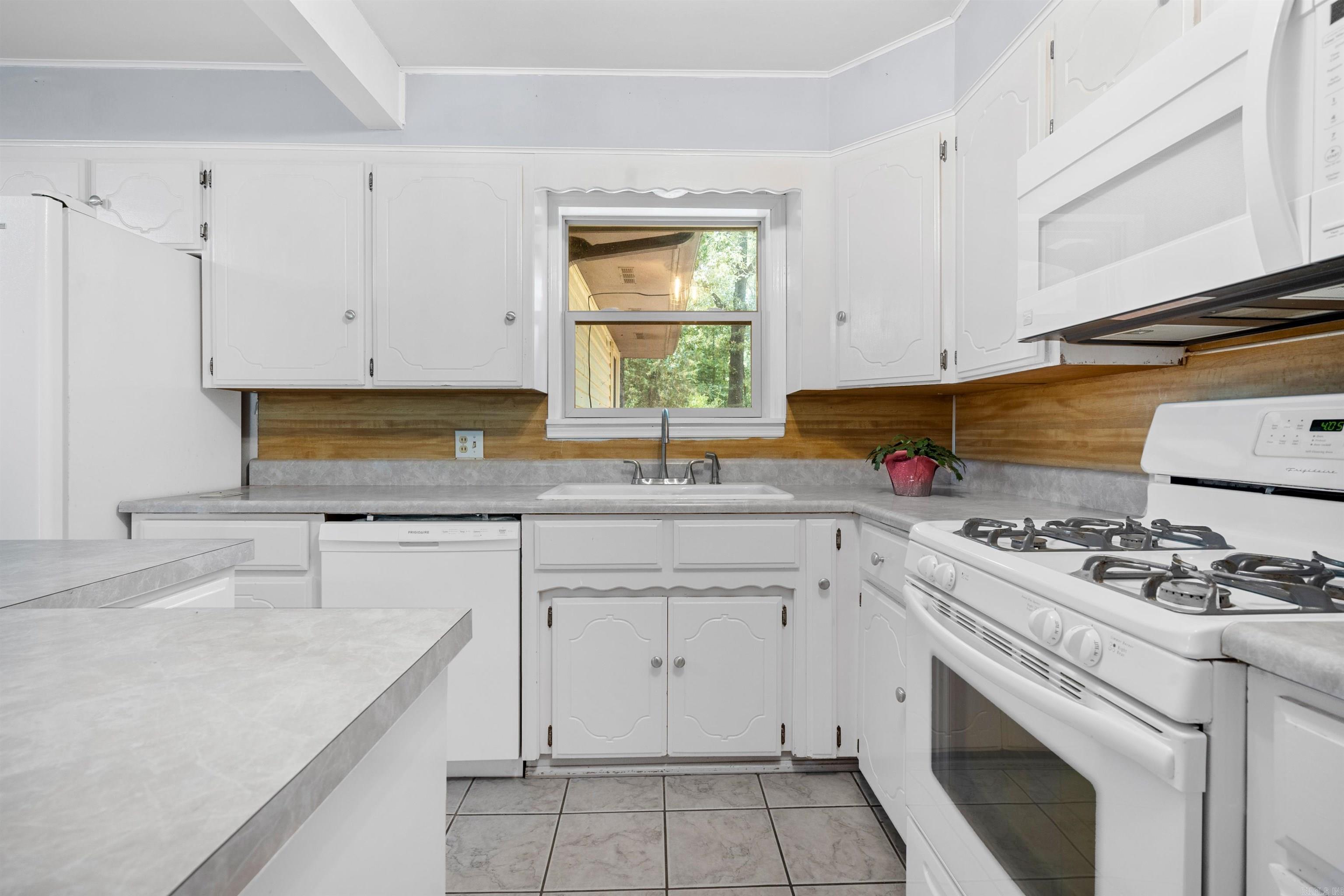 Crestmont - Residential