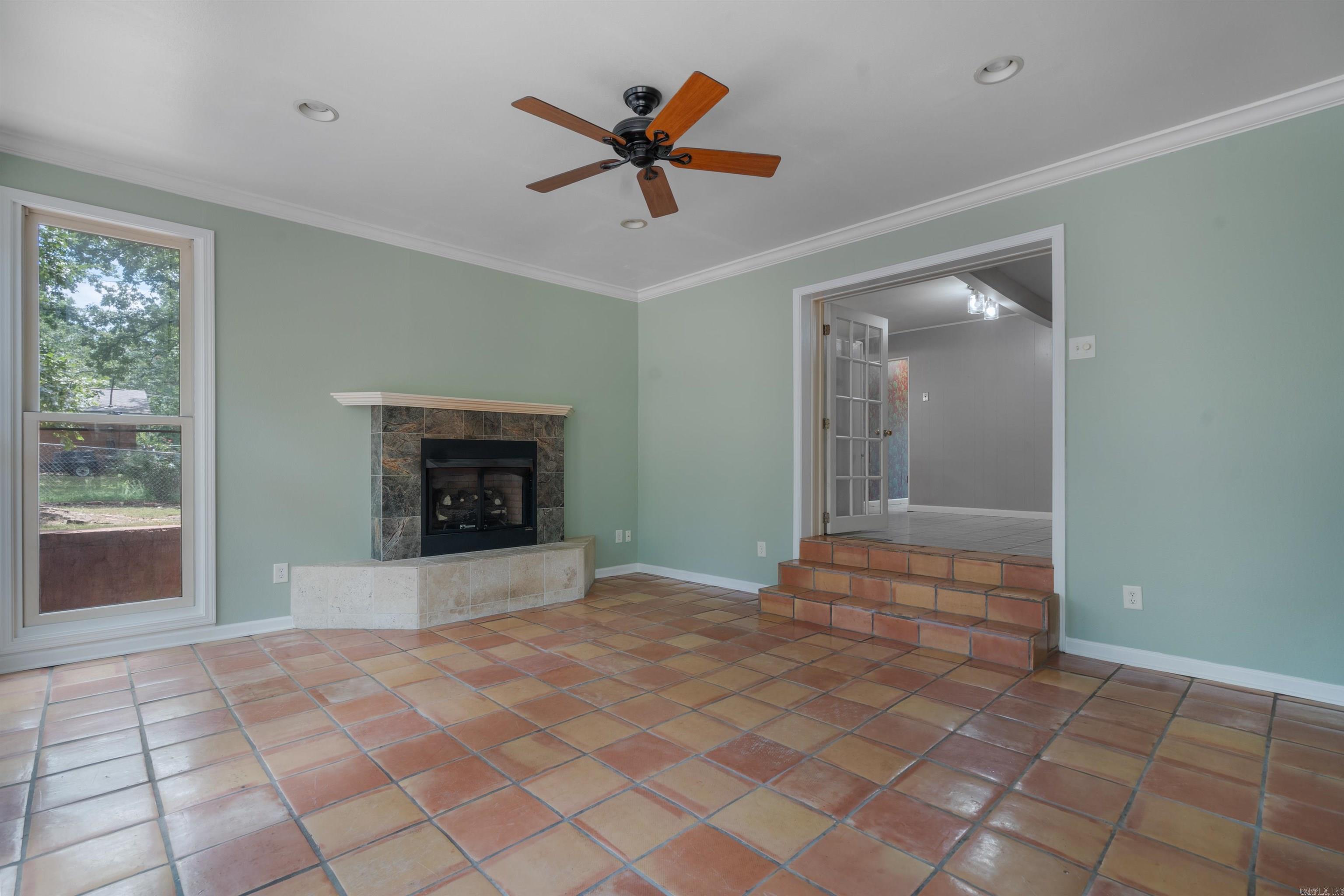 Crestmont - Residential