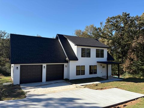Photo of 114 Lawrence Landing Road, Conway, AR 72032 (MLS # 25042545)