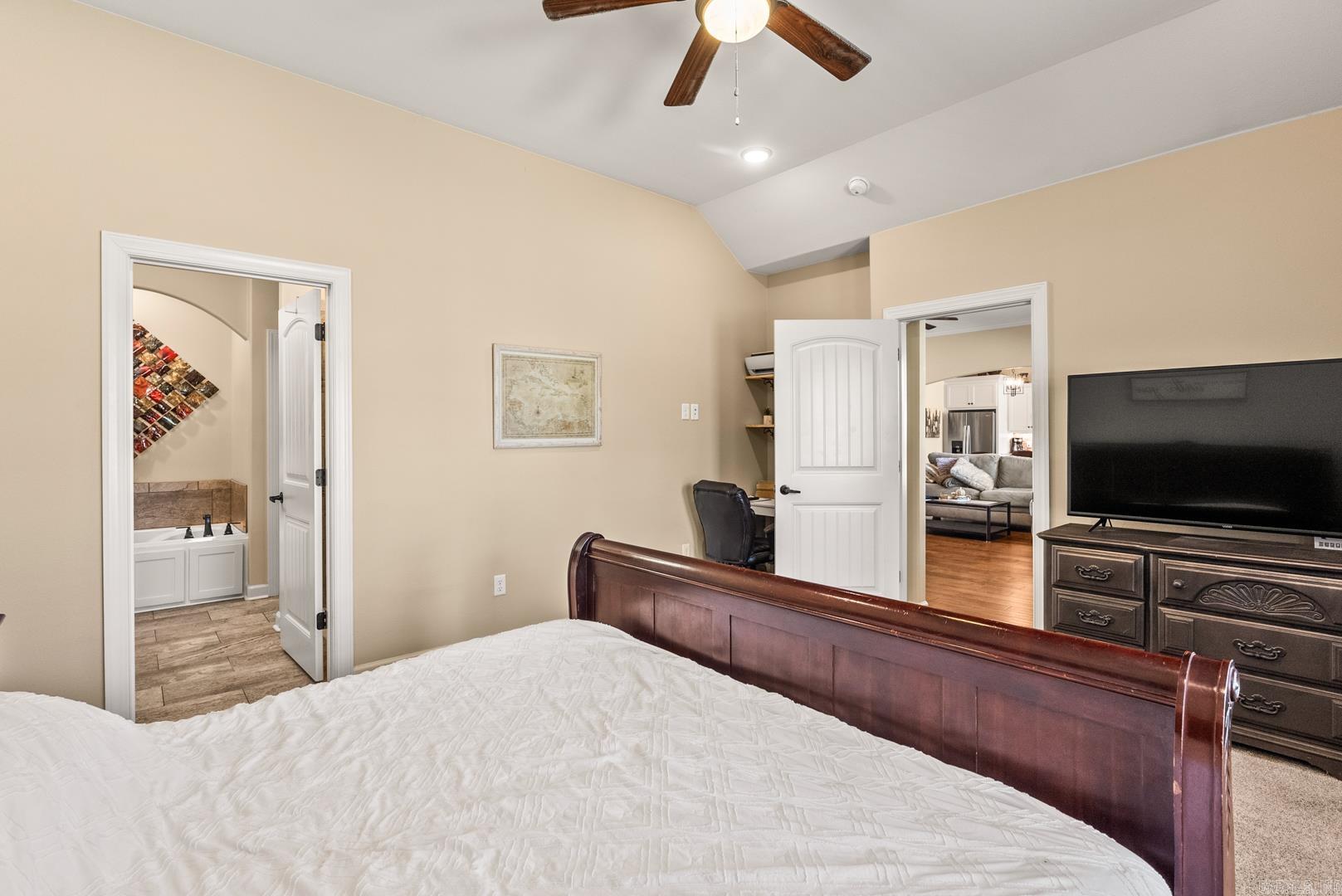 MILLERS GLENN - Residential