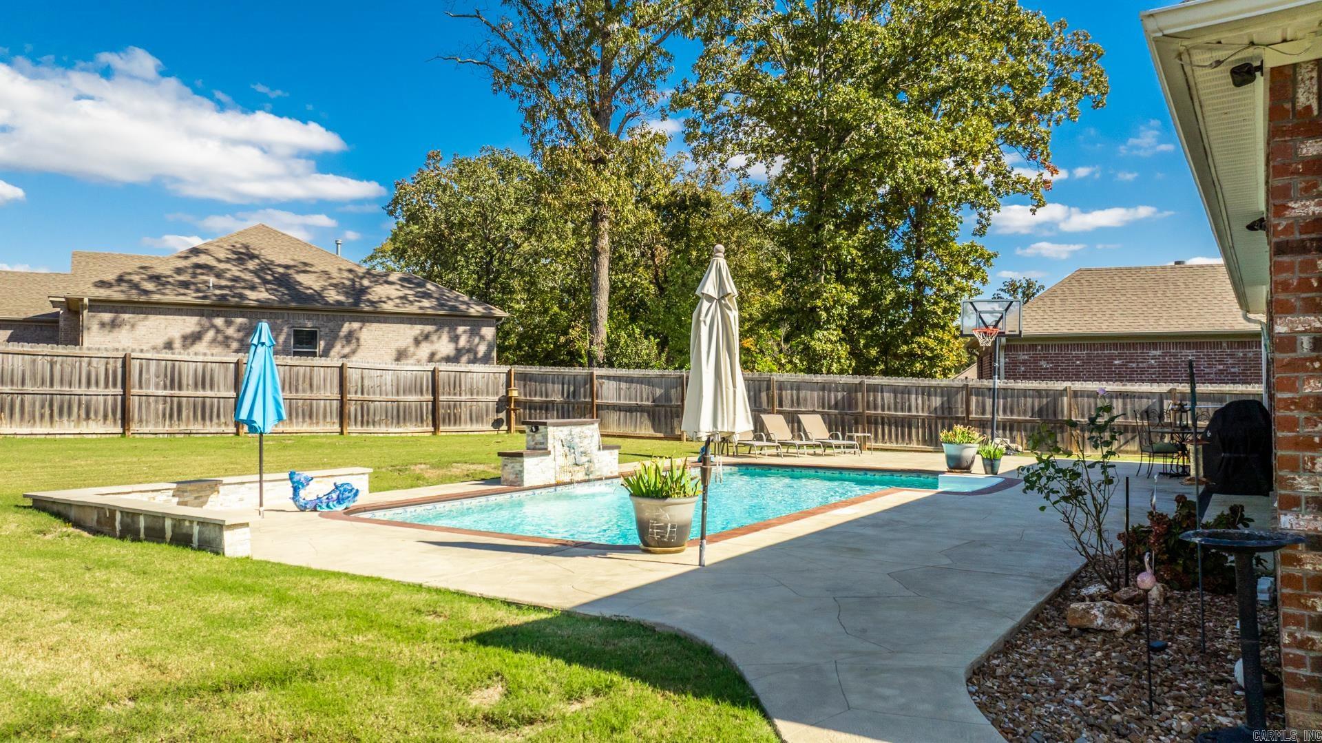 MILLERS GLENN - Residential