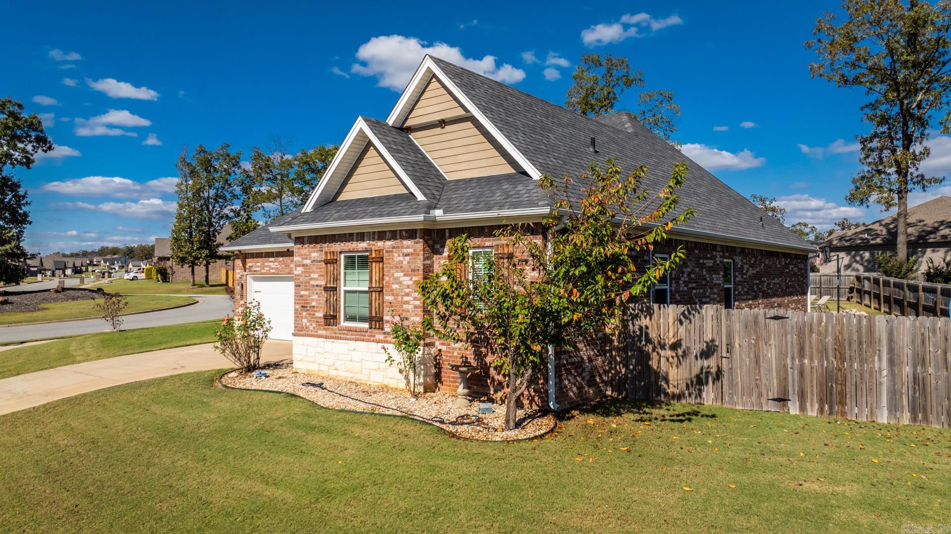 MILLERS GLENN - Residential