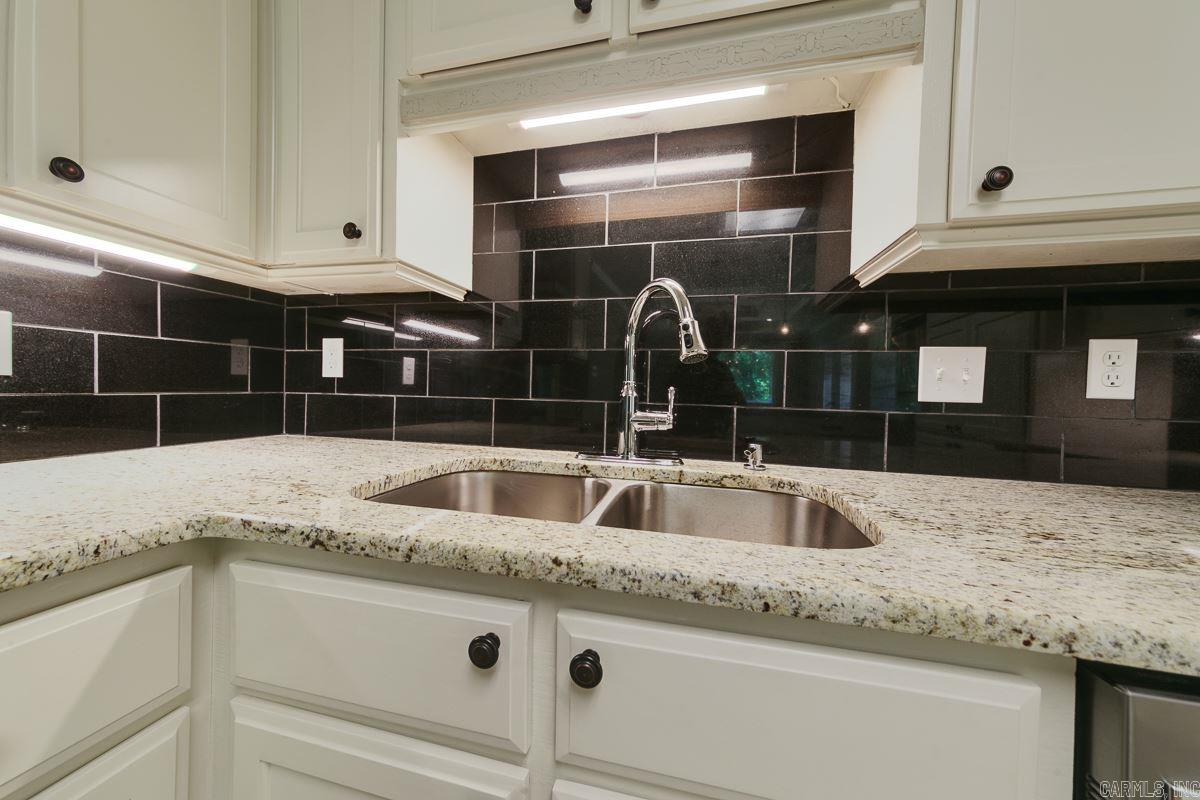 Summit - Residential Lease