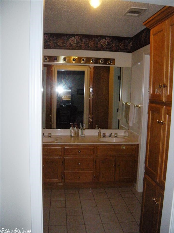 WEST SALEM - Residential