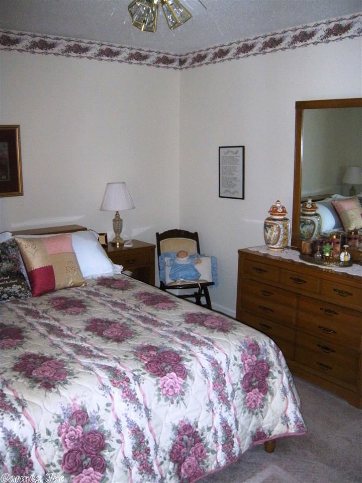 WEST SALEM - Residential