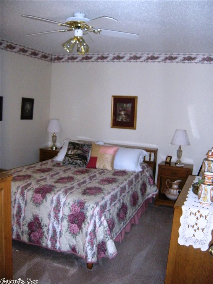 WEST SALEM - Residential