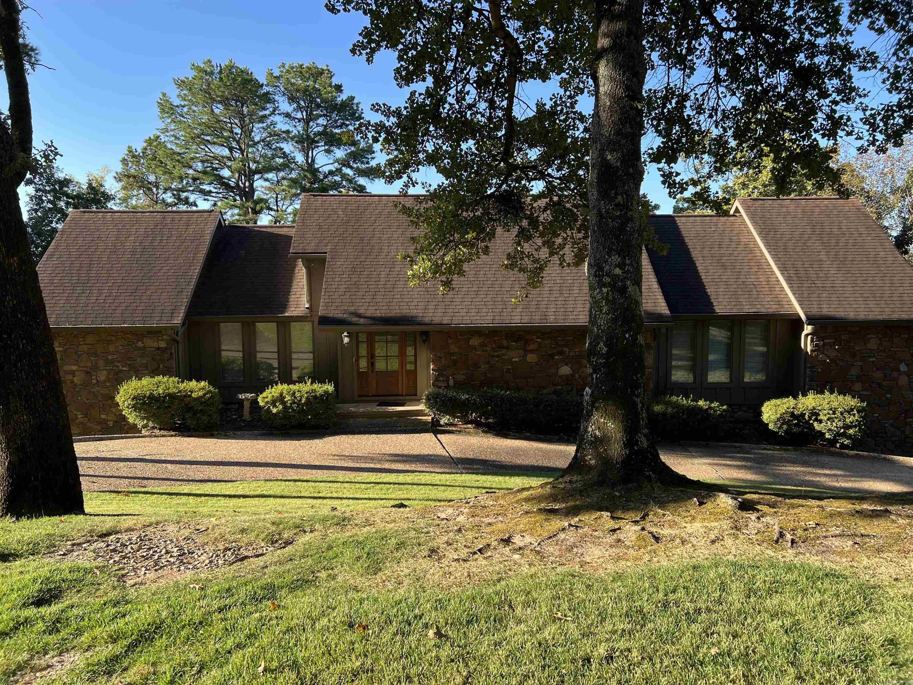 Riverview Manor - Residential