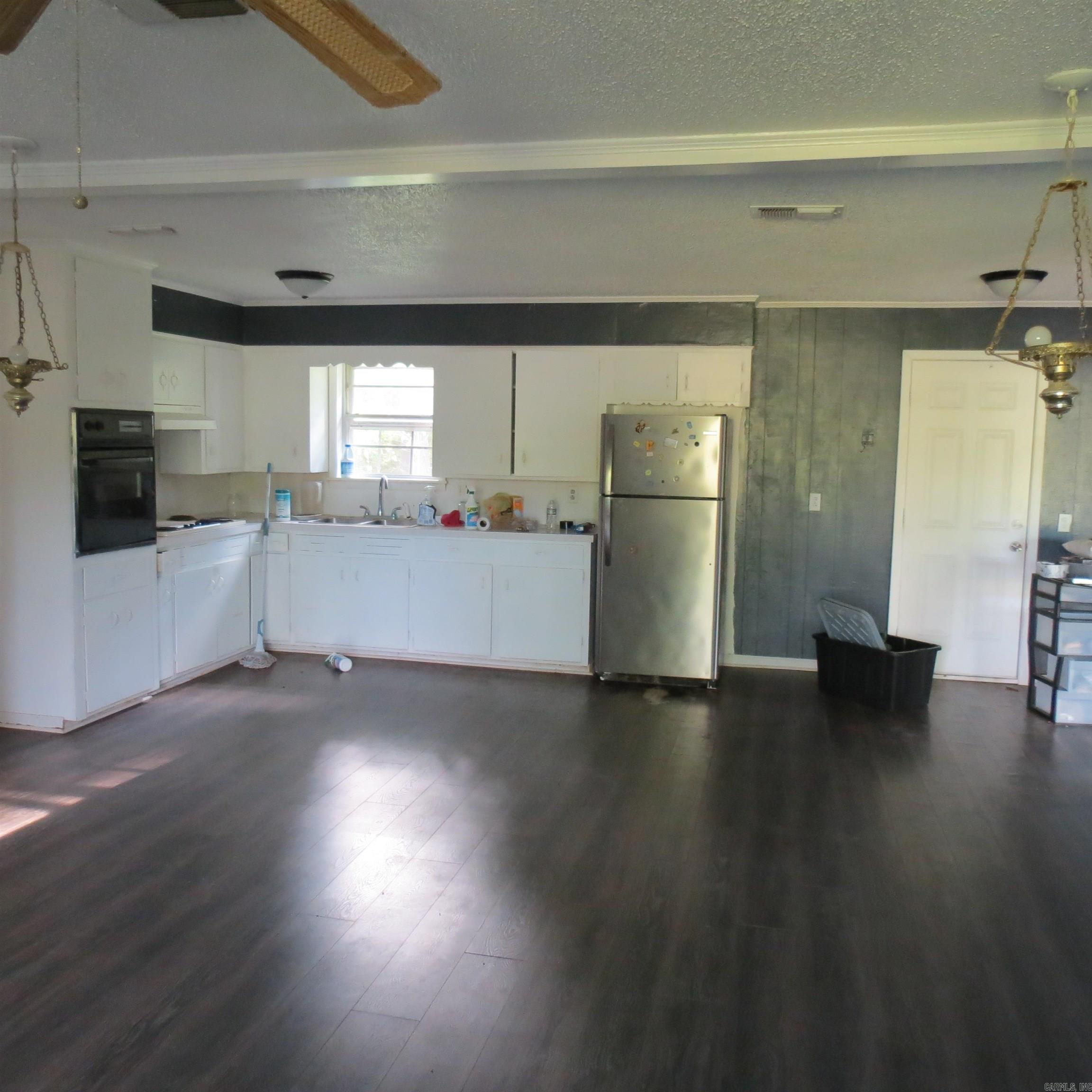 COUNTRY CLUB ADDITION - Residential