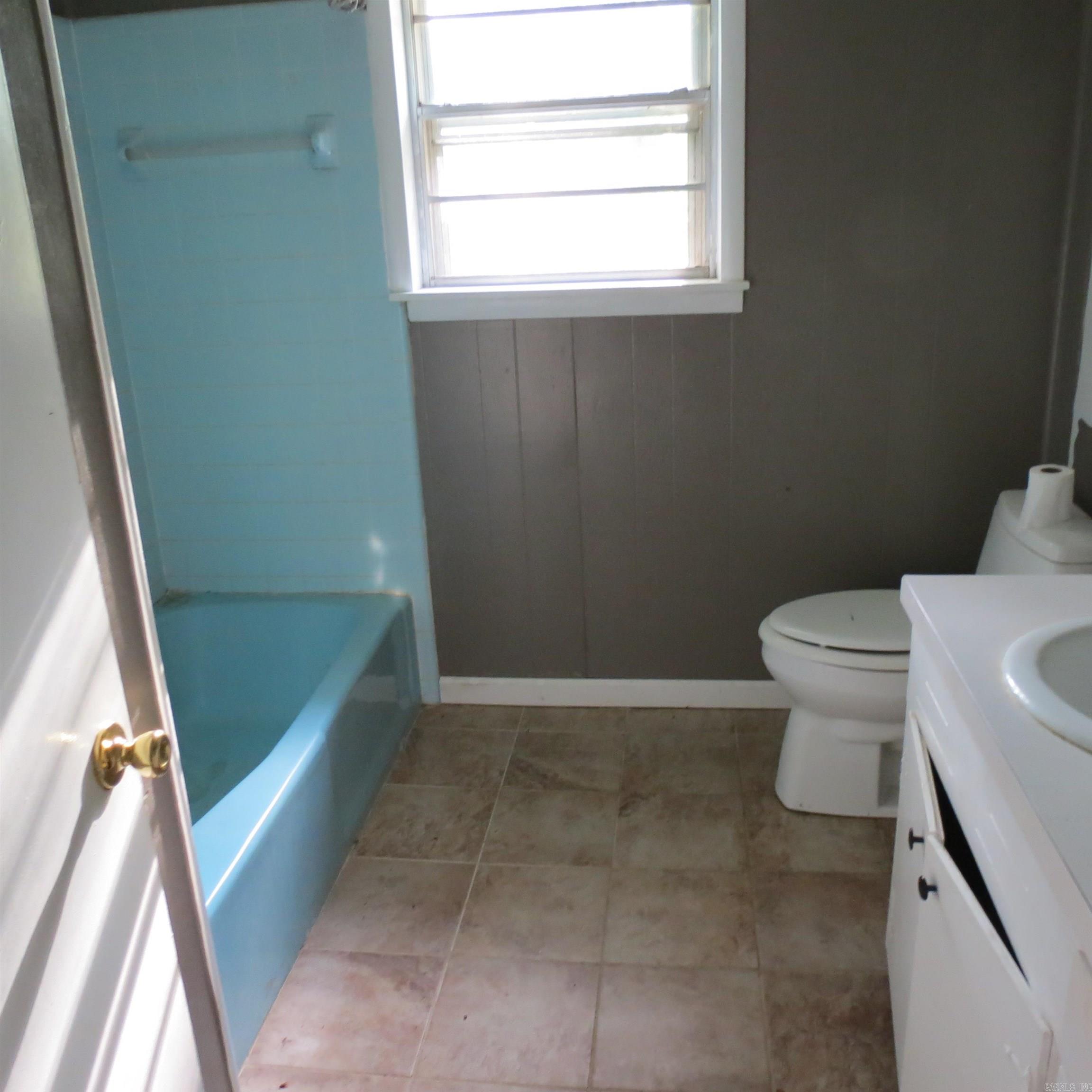 COUNTRY CLUB ADDITION - Residential