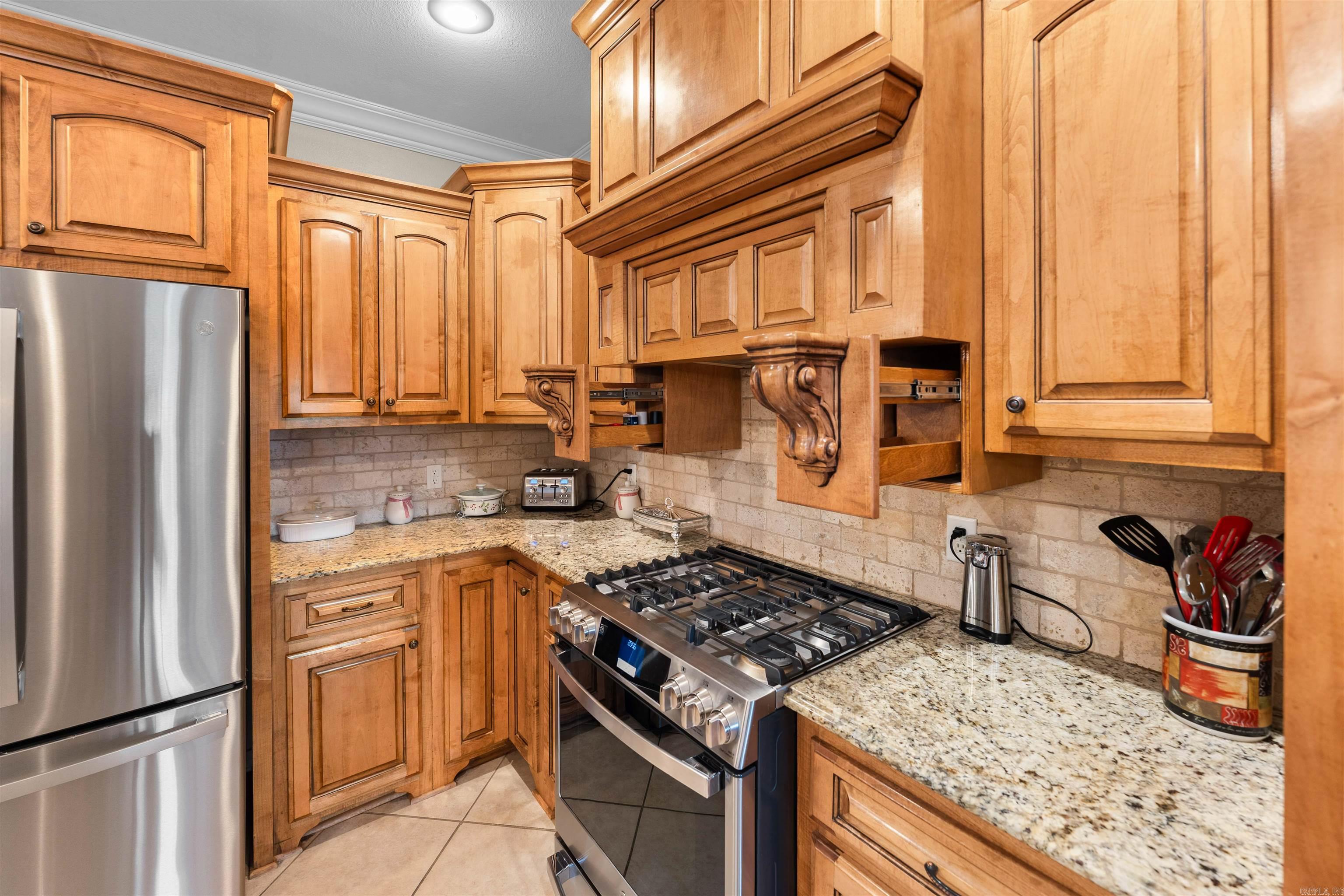 ANDRES PLACE - Residential