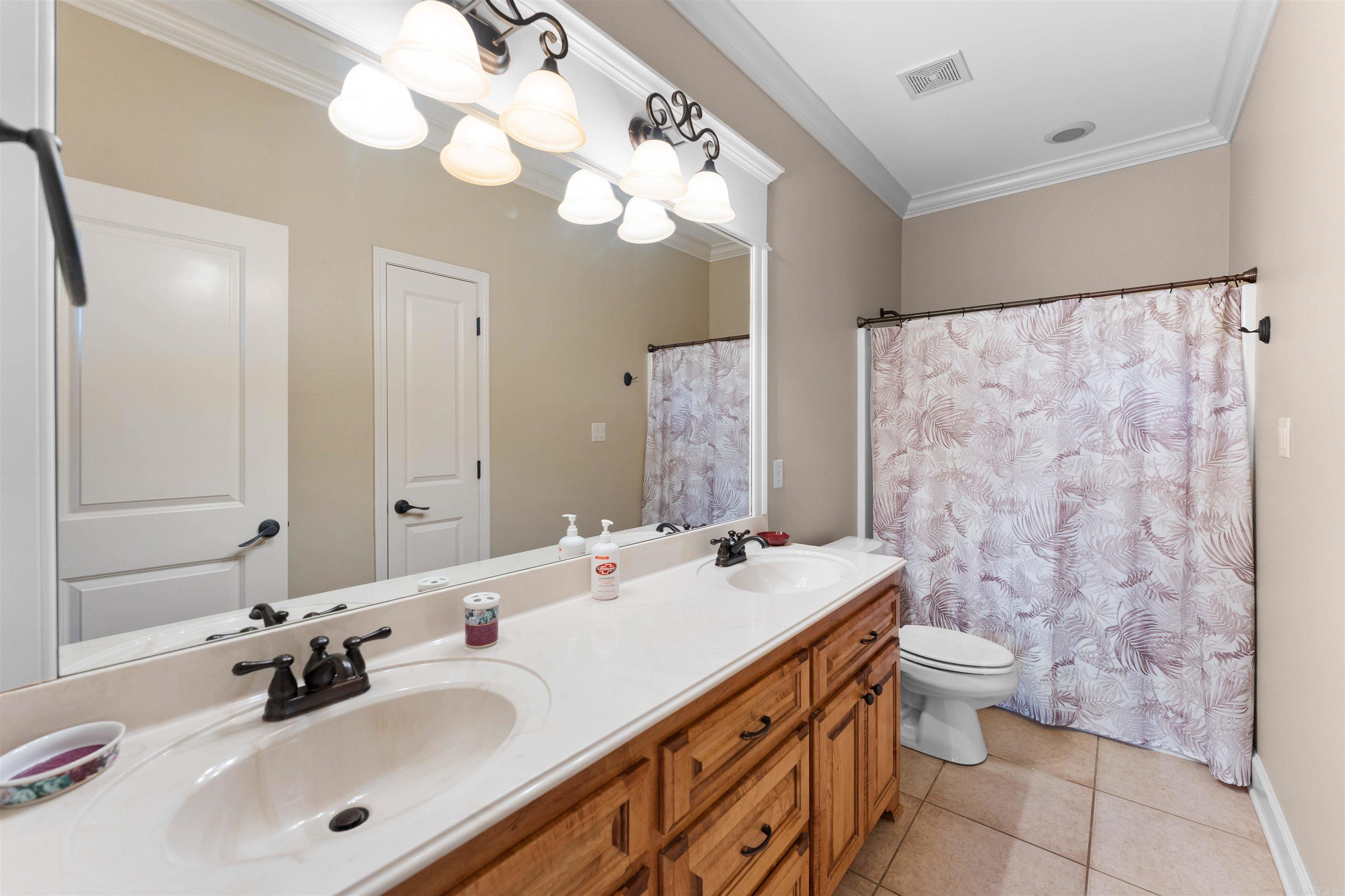 ANDRES PLACE - Residential