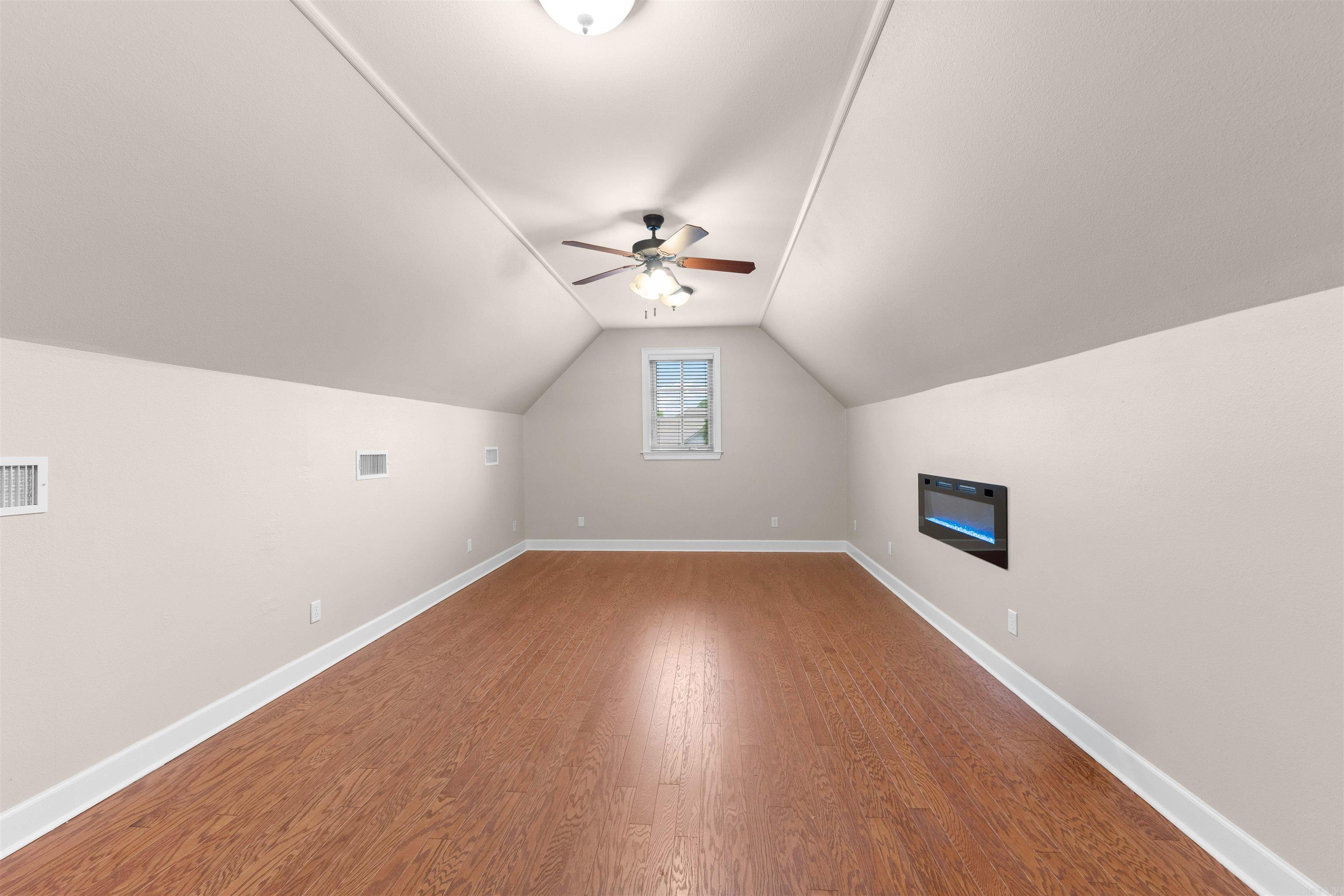 ANDRES PLACE - Residential