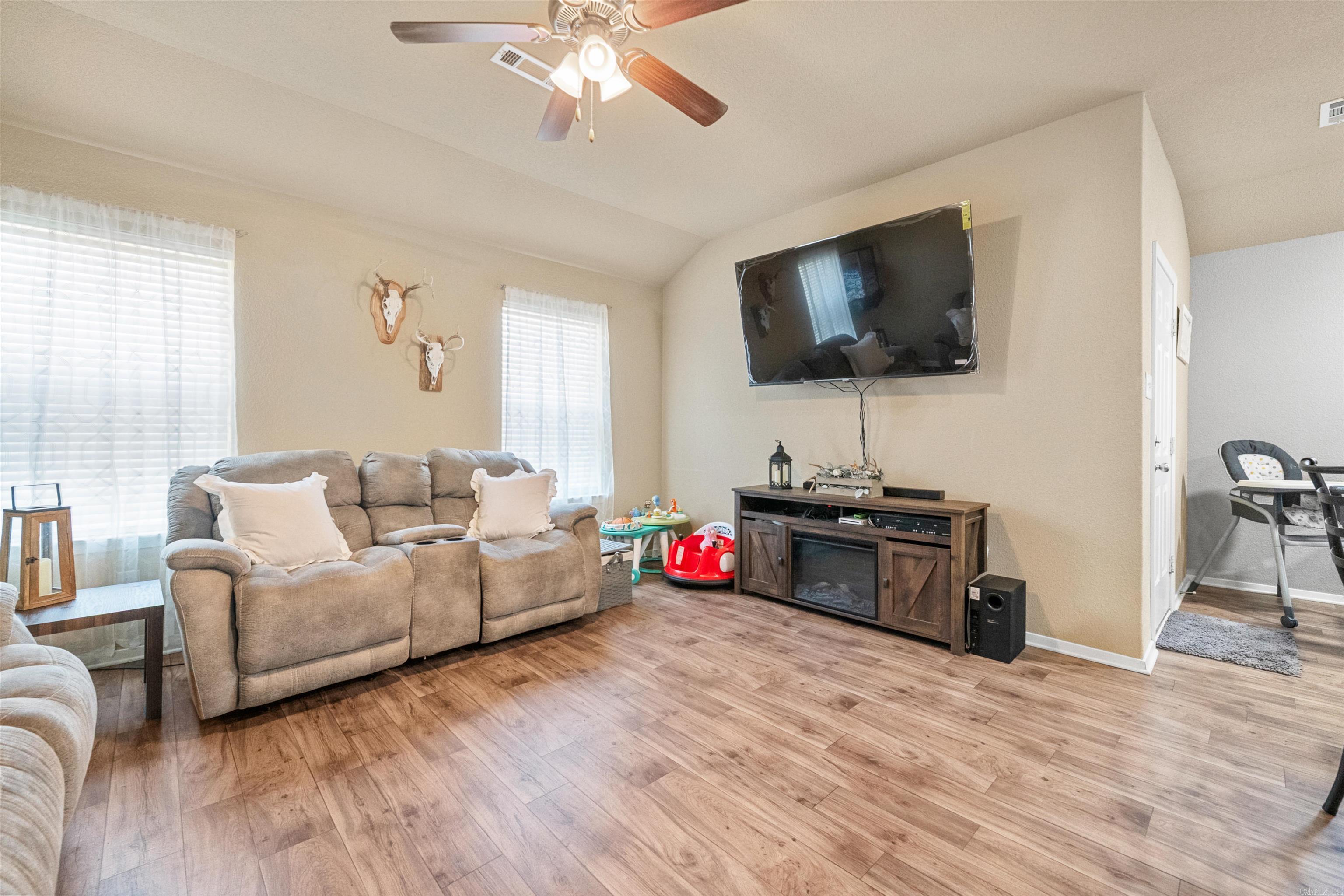 Faulker Lake Crossing - Residential