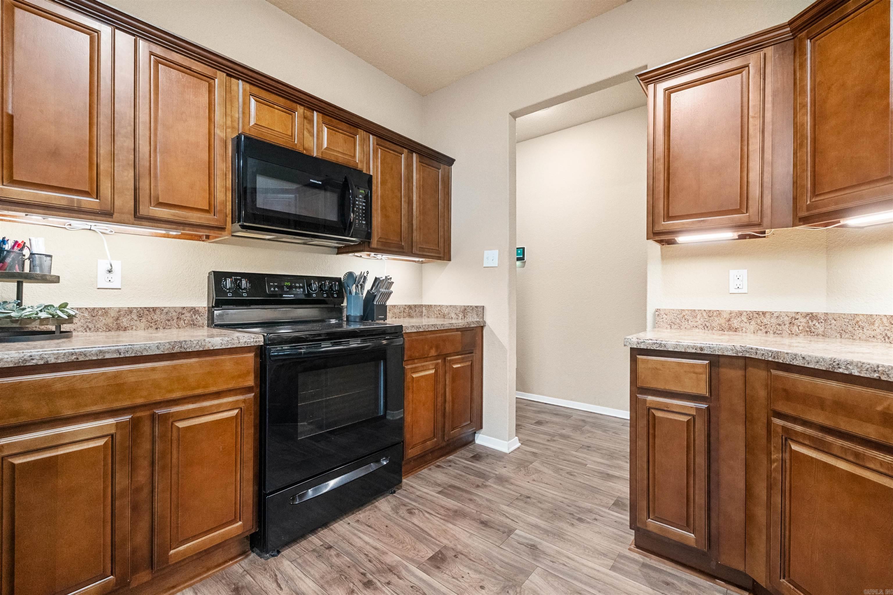 Faulker Lake Crossing - Residential