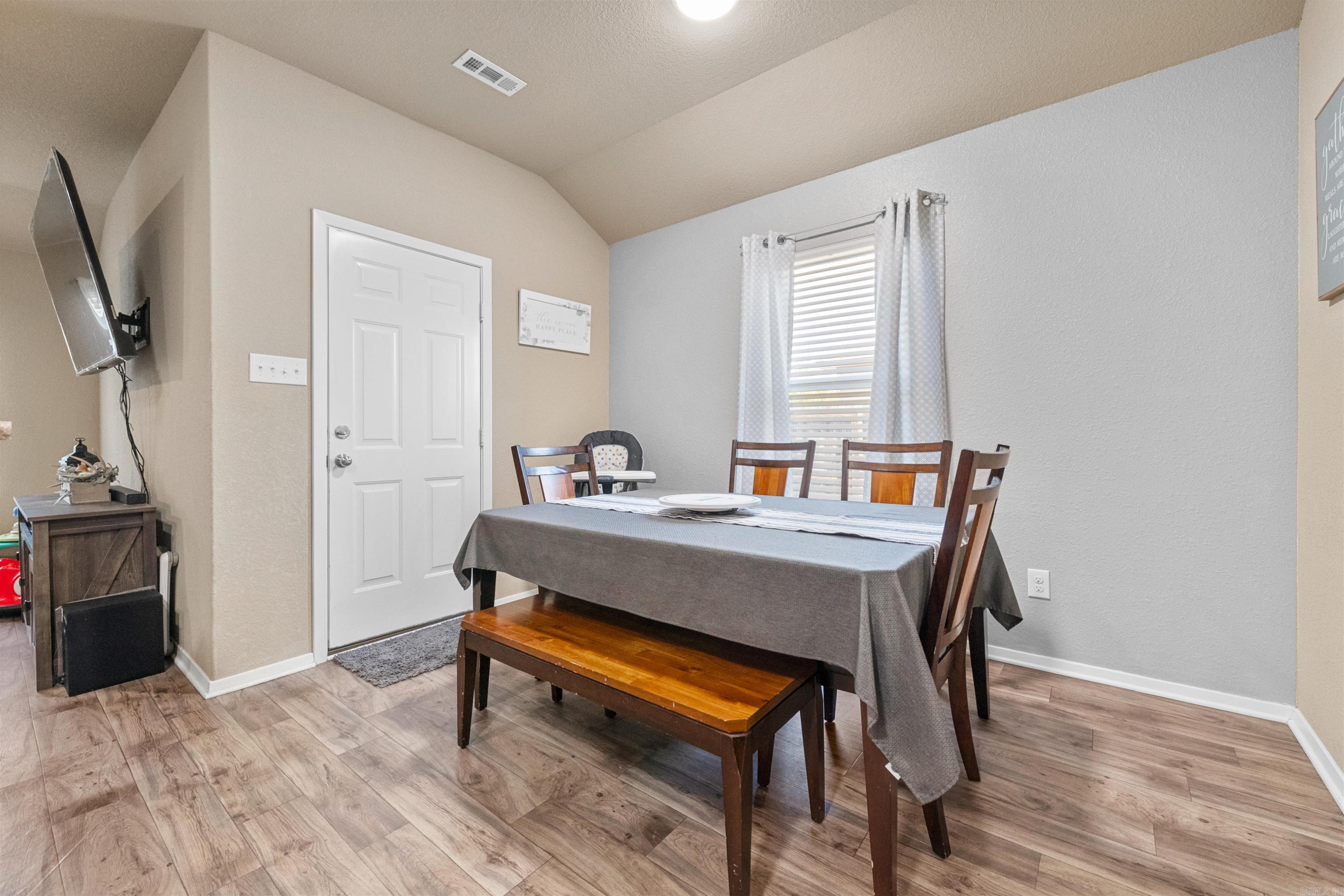 Faulker Lake Crossing - Residential