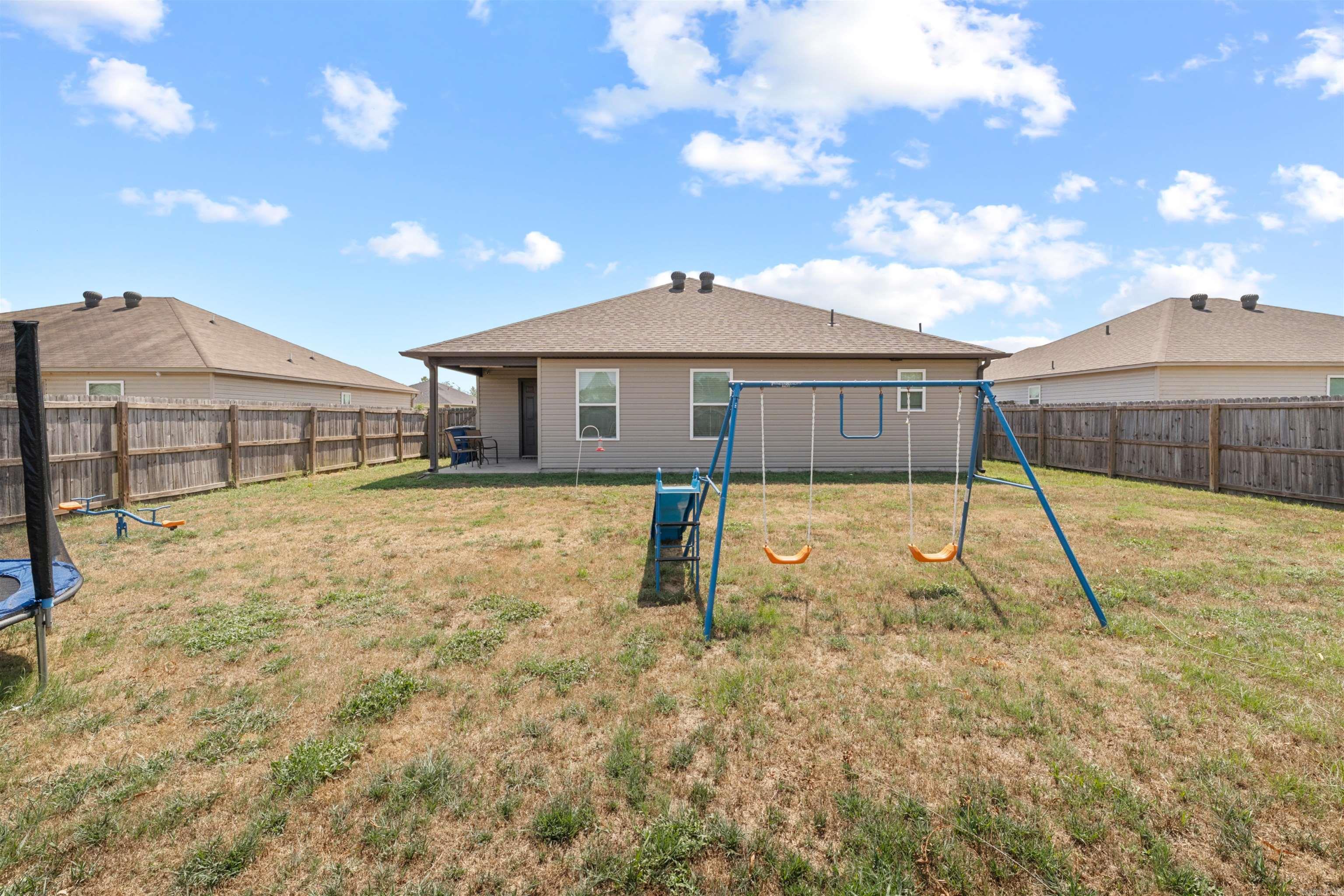 Faulker Lake Crossing - Residential