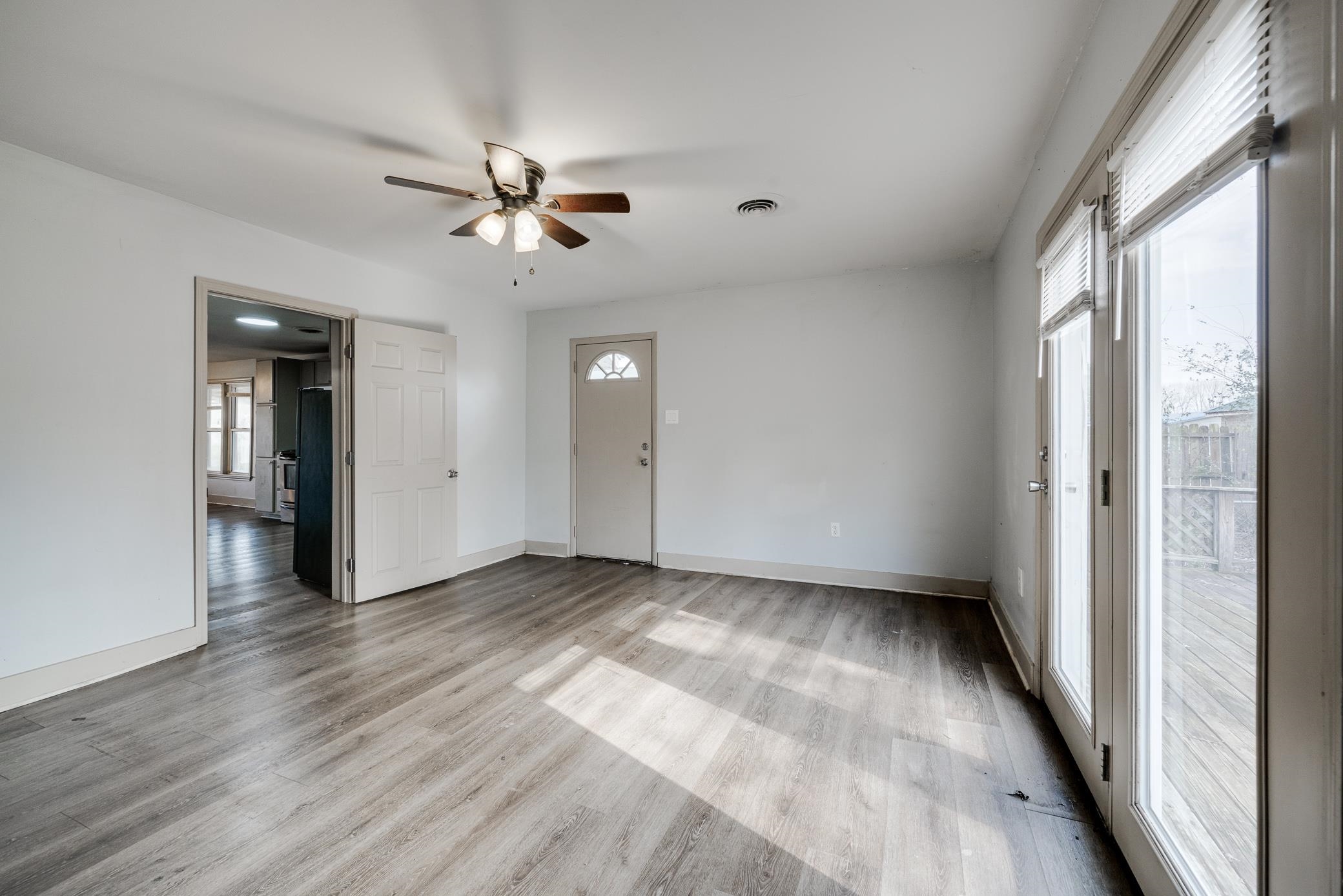 HUTTO ADDN - Residential