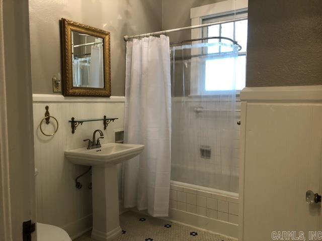 JONES ADD (SEARCY) - Residential