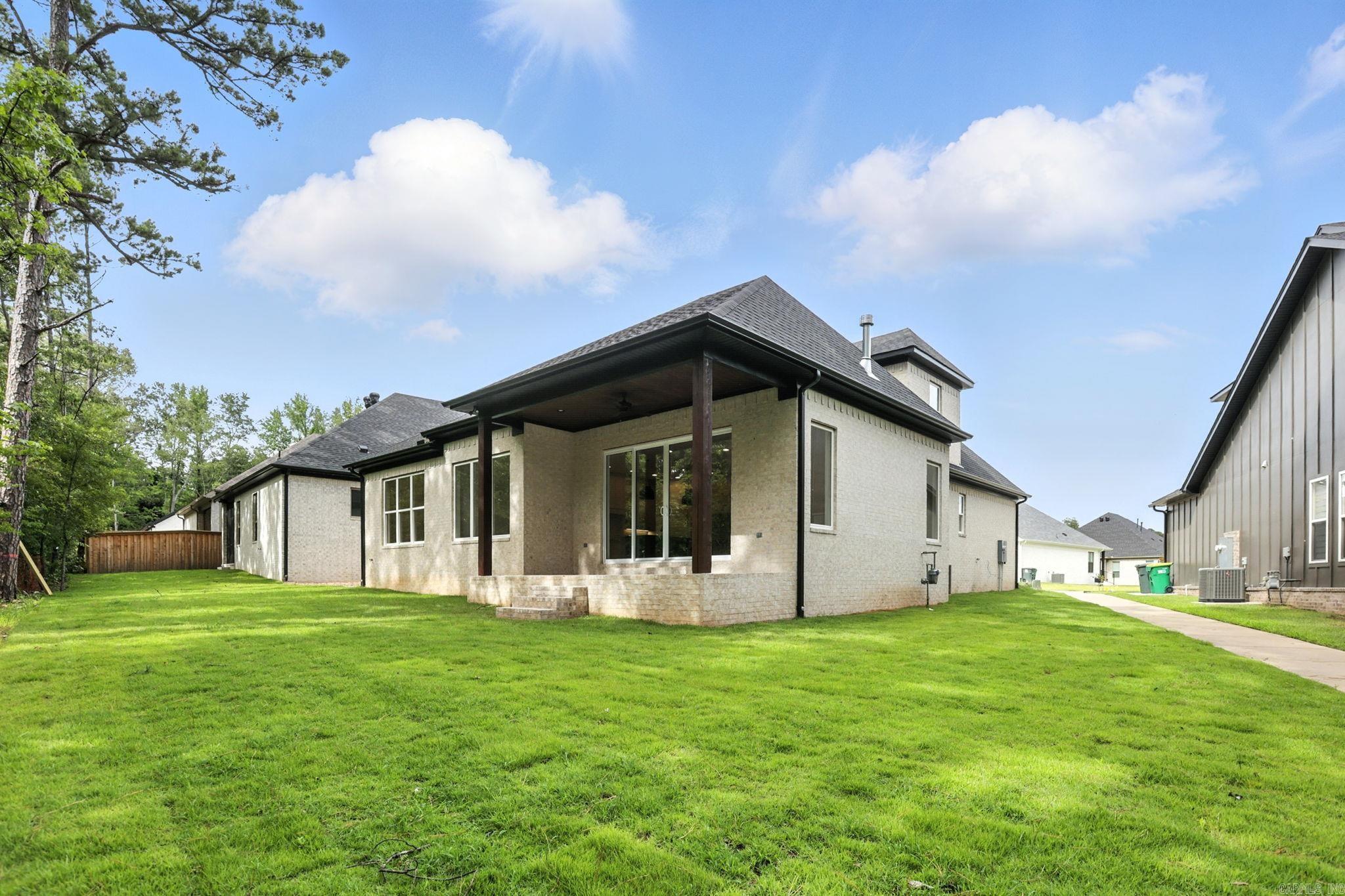 WOODLANDS PARK SUB - Residential