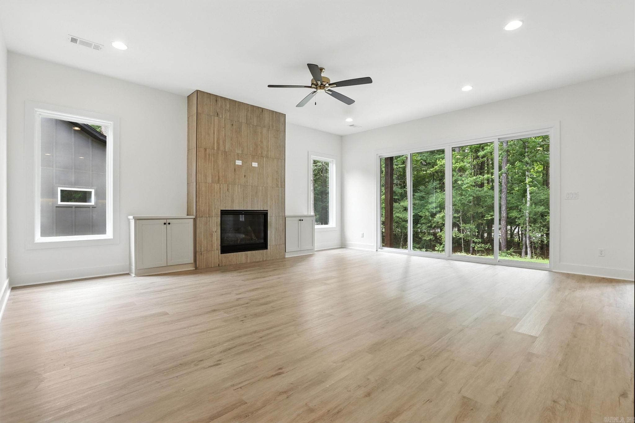 WOODLANDS PARK SUB - Residential