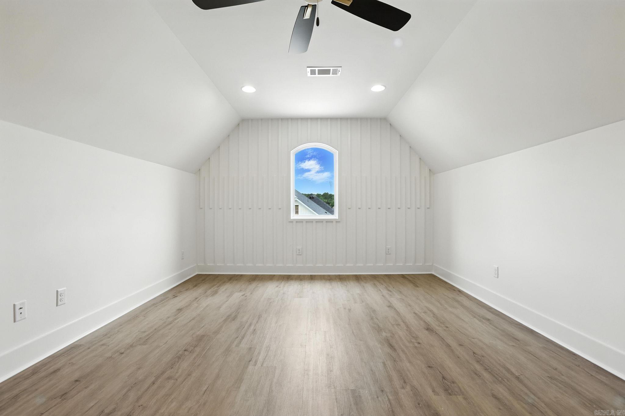 WOODLANDS PARK SUB - Residential