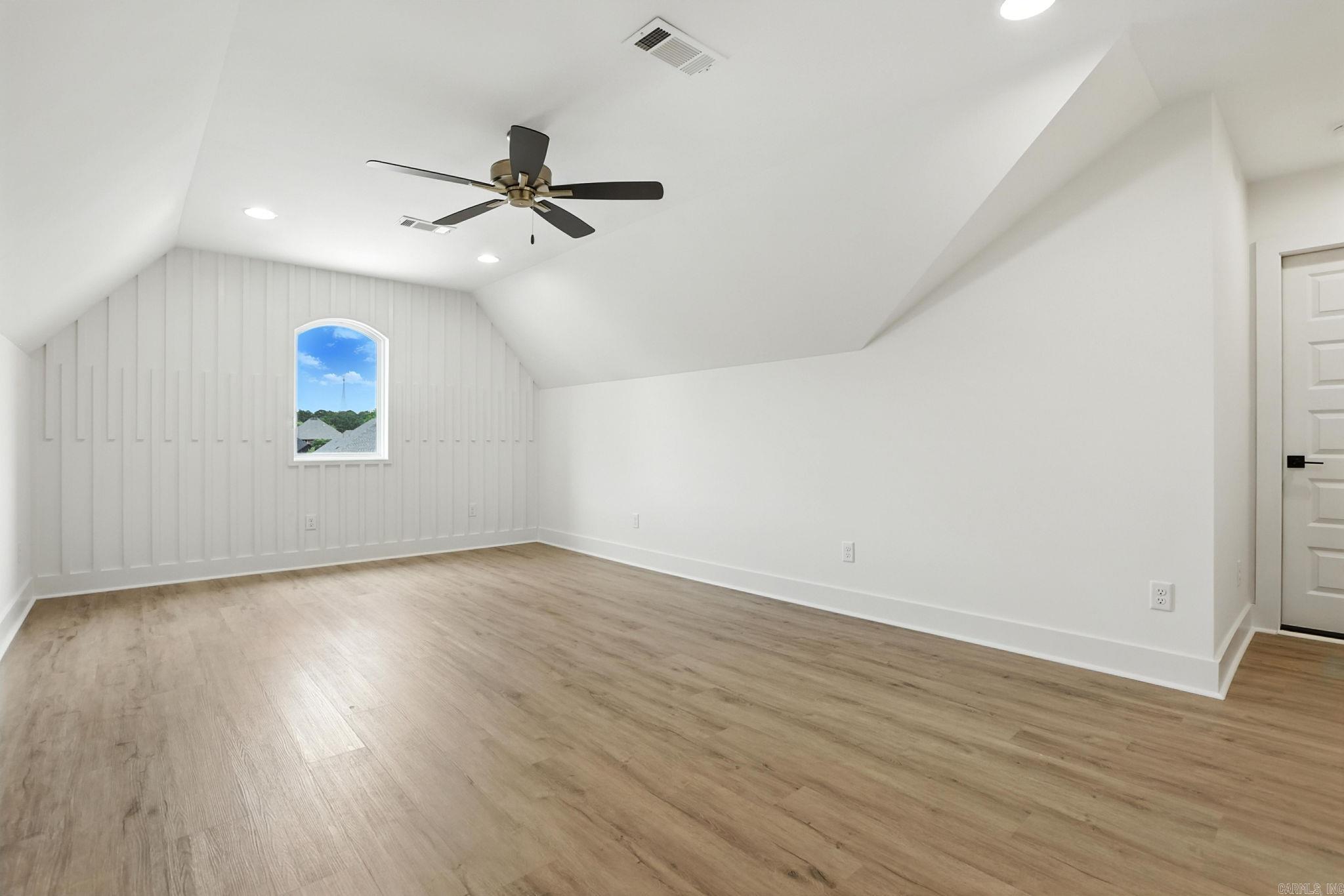 WOODLANDS PARK SUB - Residential