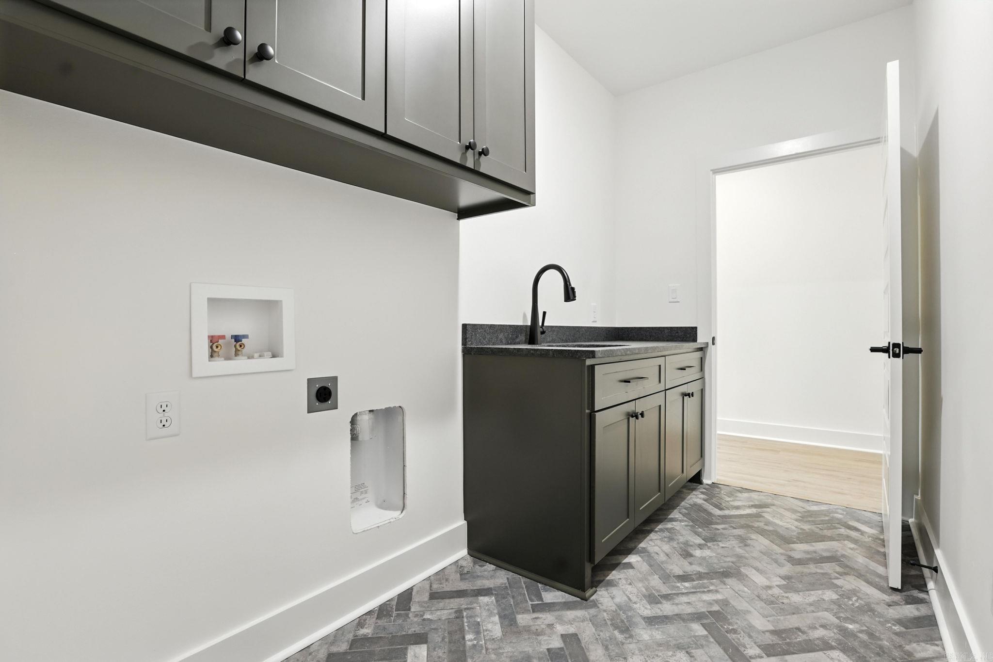 WOODLANDS PARK SUB - Residential