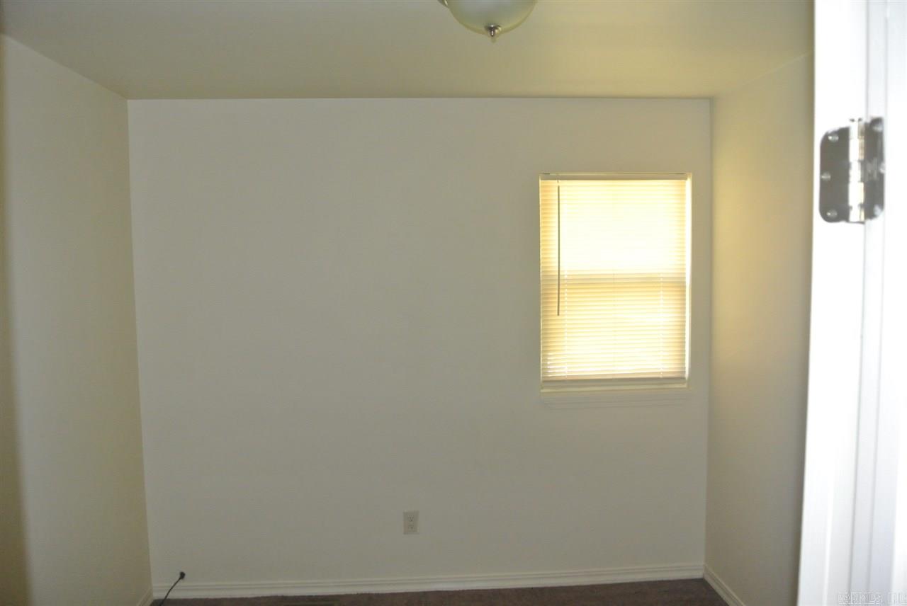 Le Bette Manor - Residential Lease