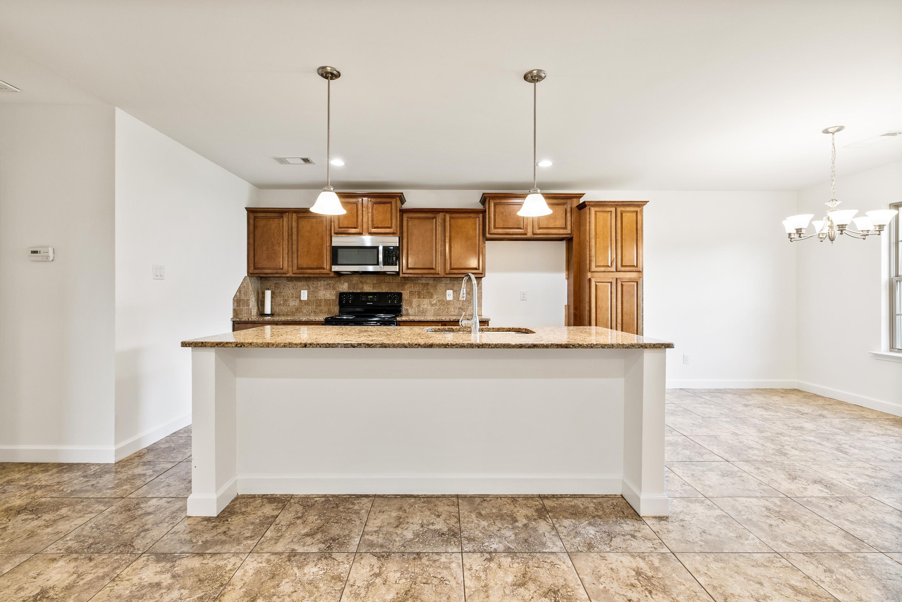 H E & L - Residential