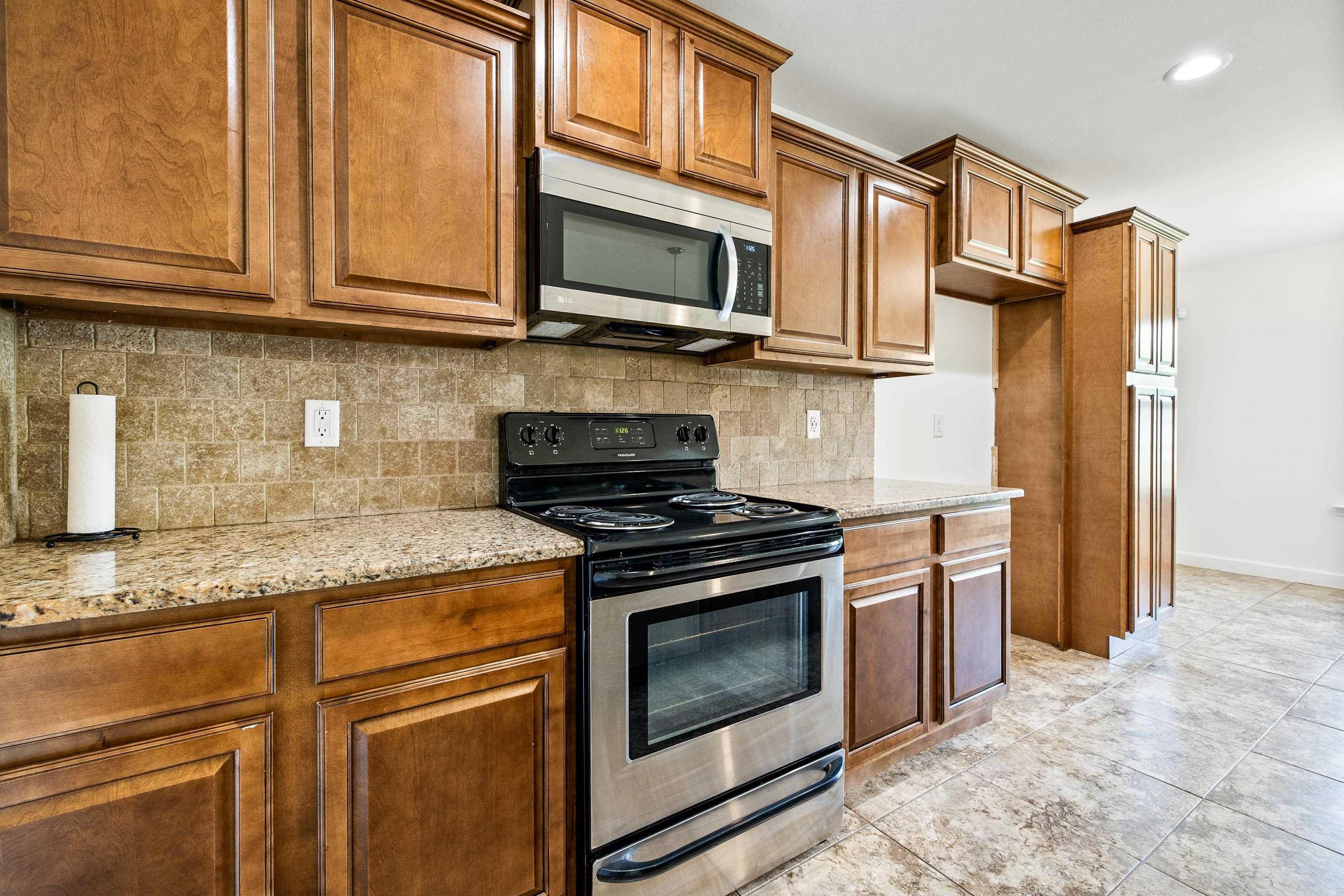 H E & L - Residential