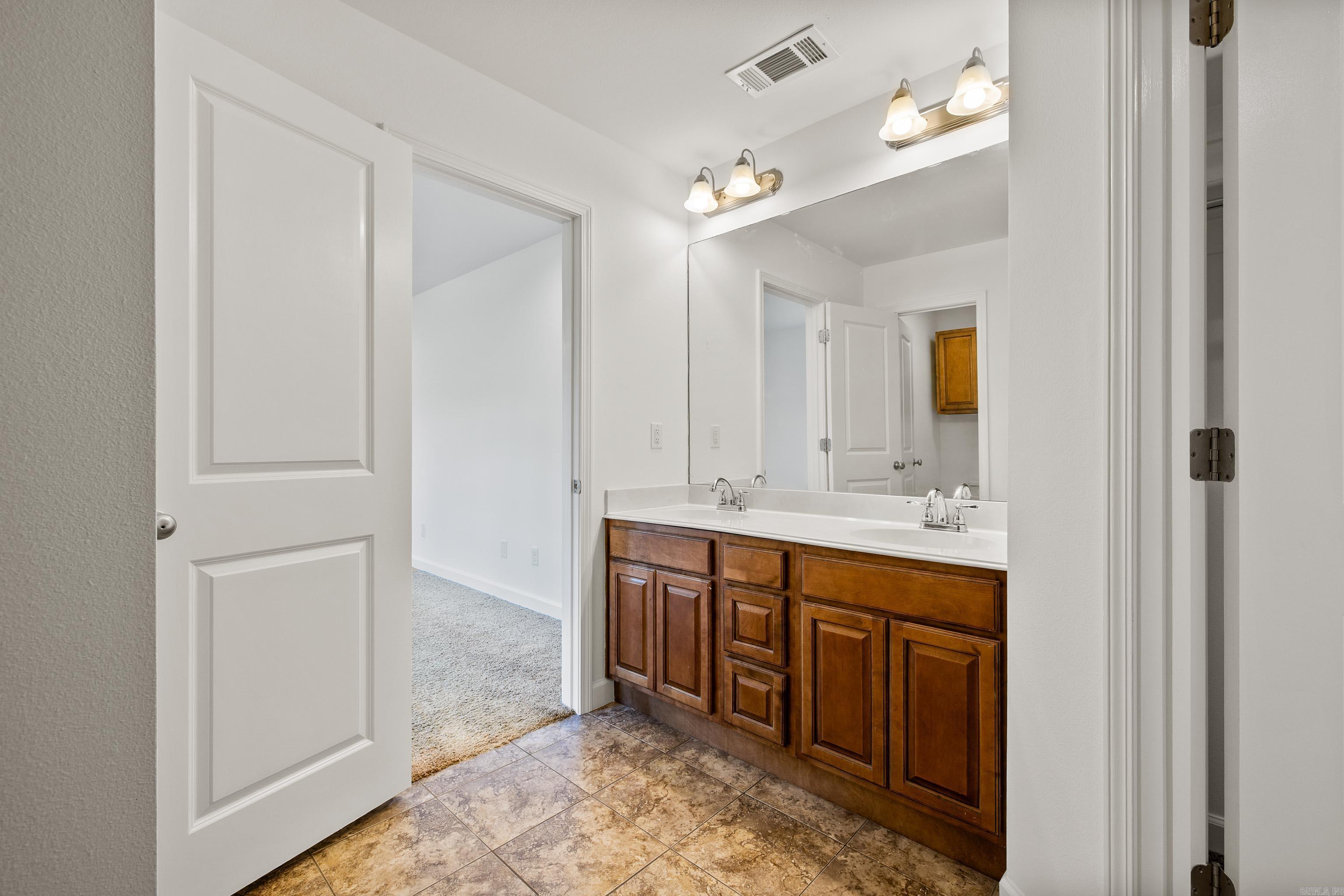 H E & L - Residential