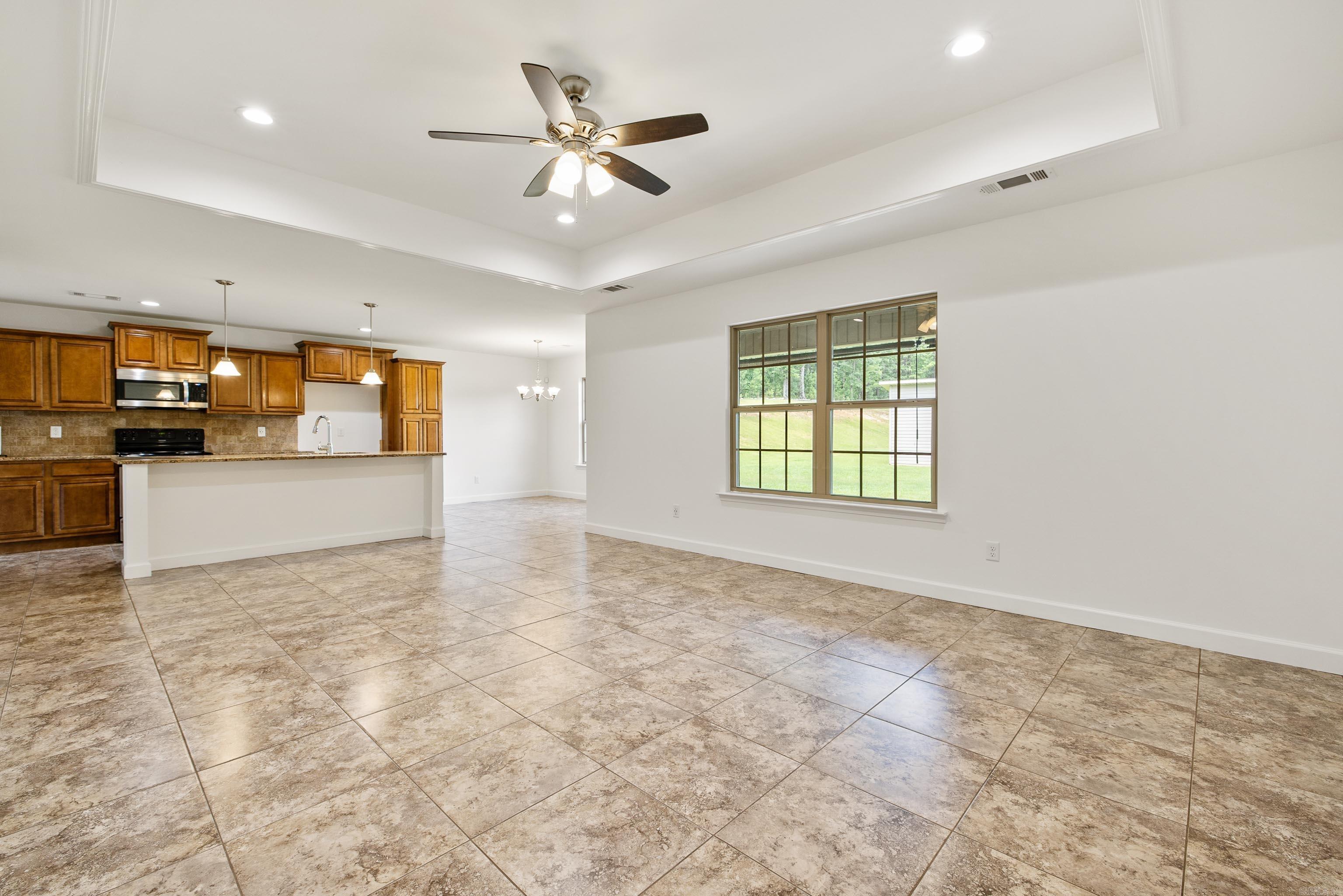 H E & L - Residential