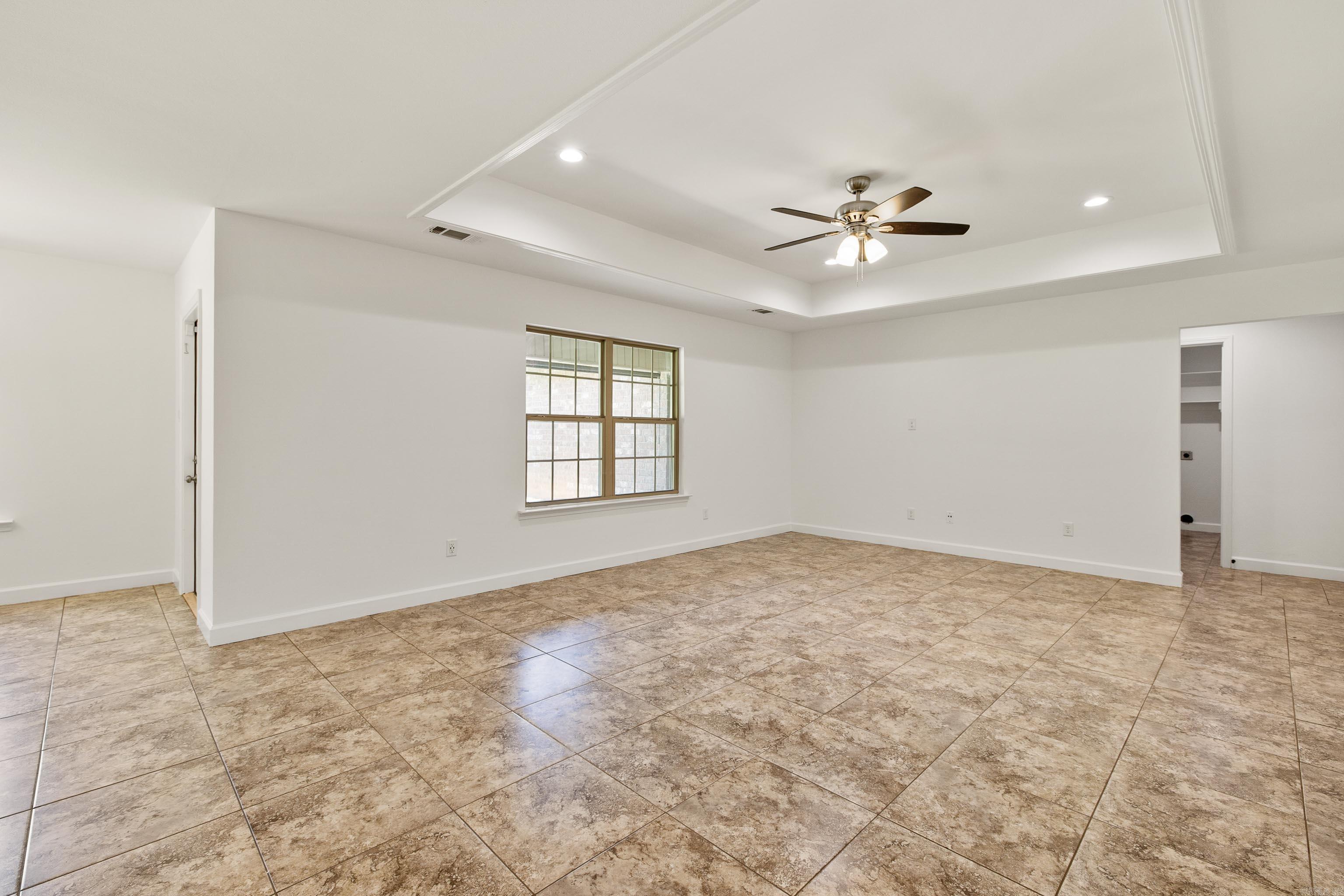 H E & L - Residential