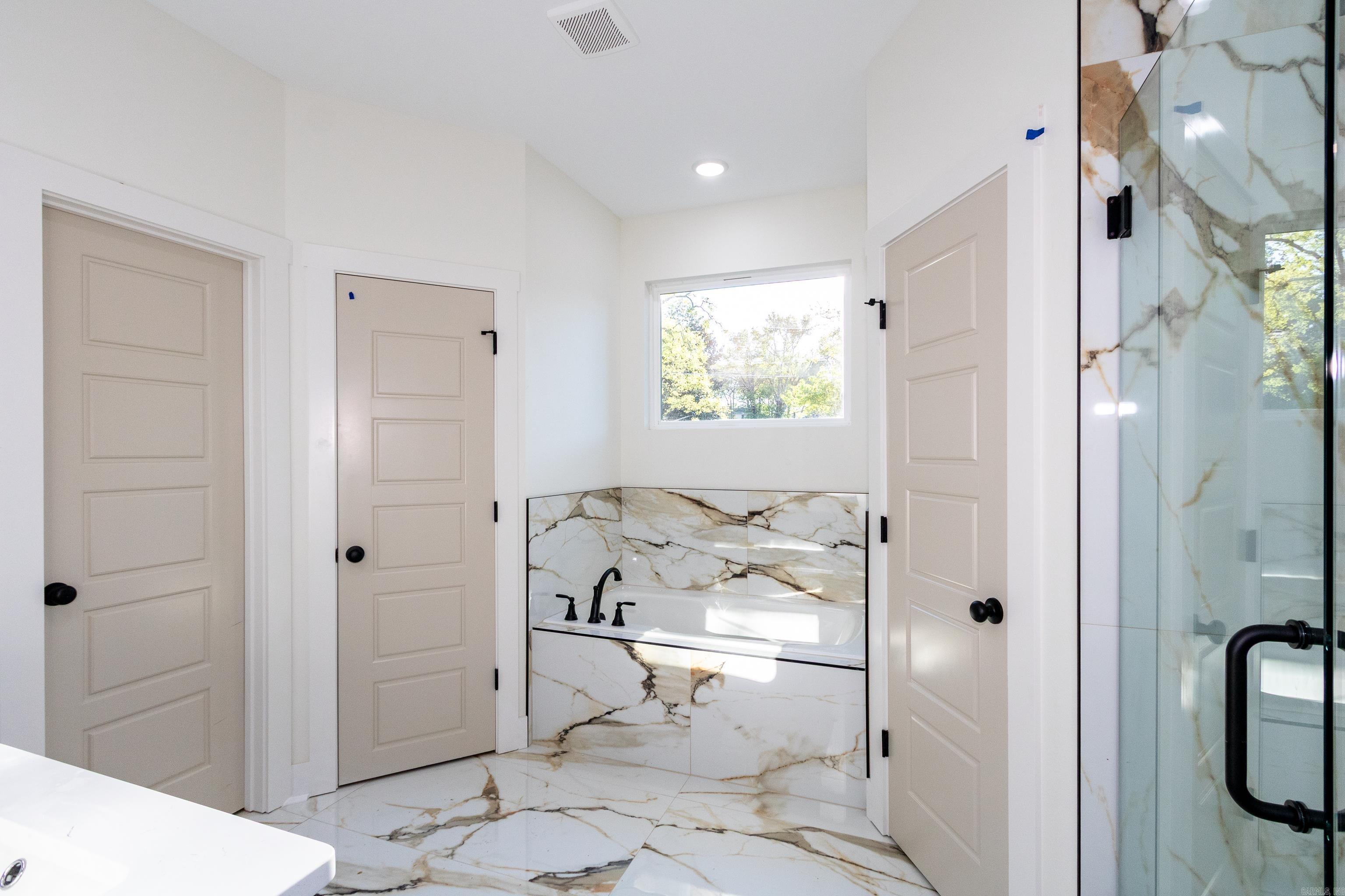 KNOTTING HILL - Residential