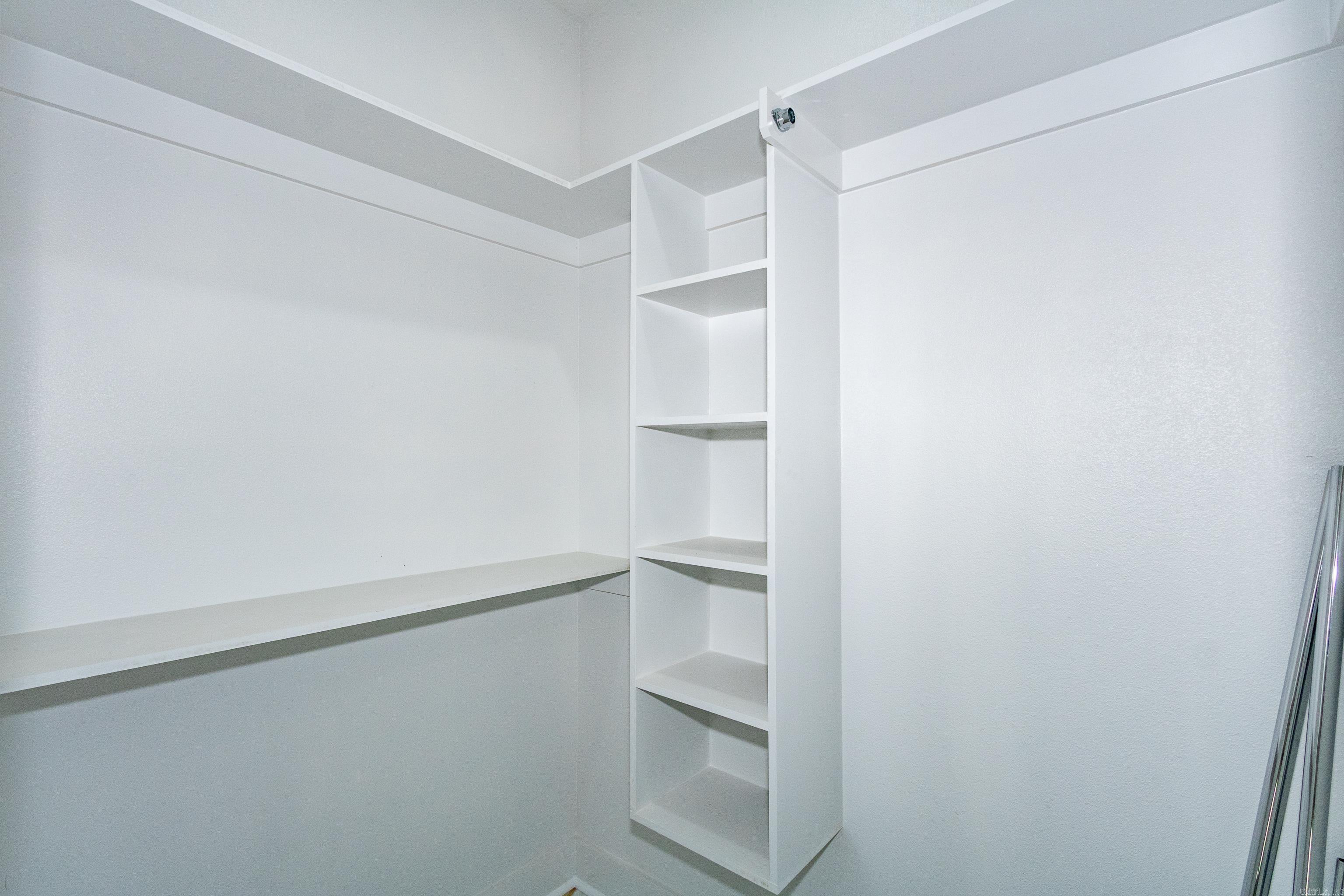 KNOTTING HILL - Residential