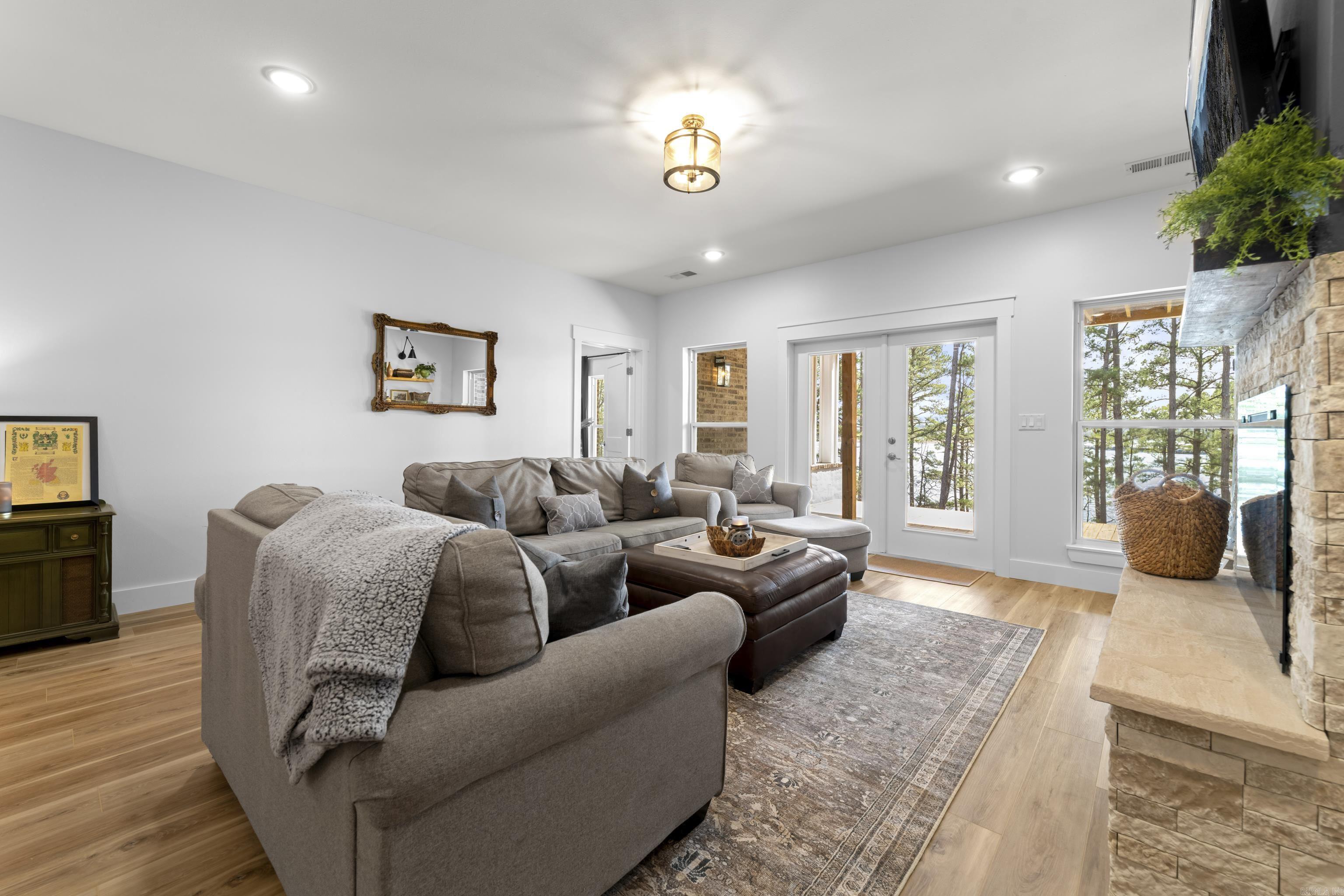 Island Shores Phase II - Residential