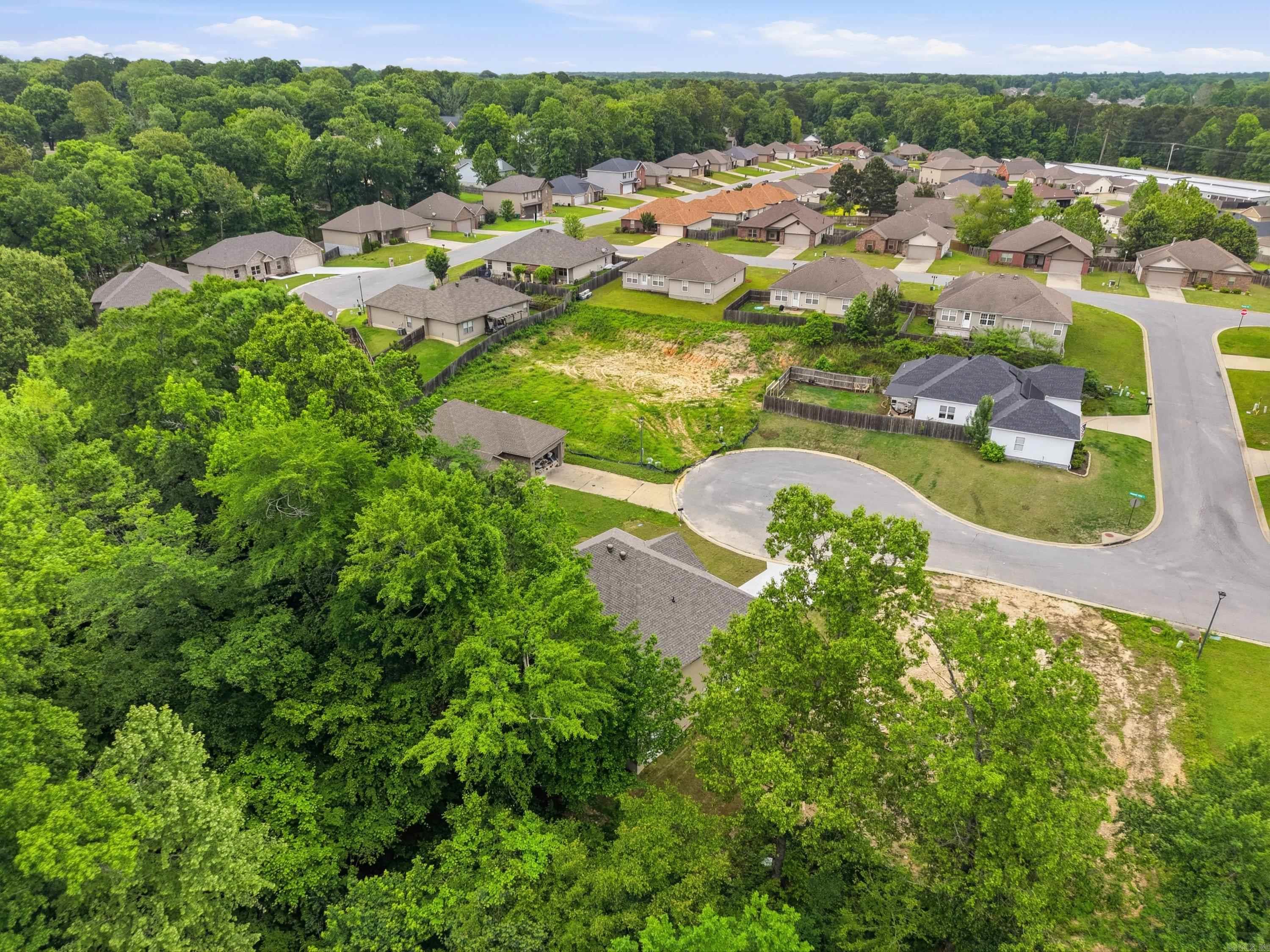 PLEASANT FOREST - Residential