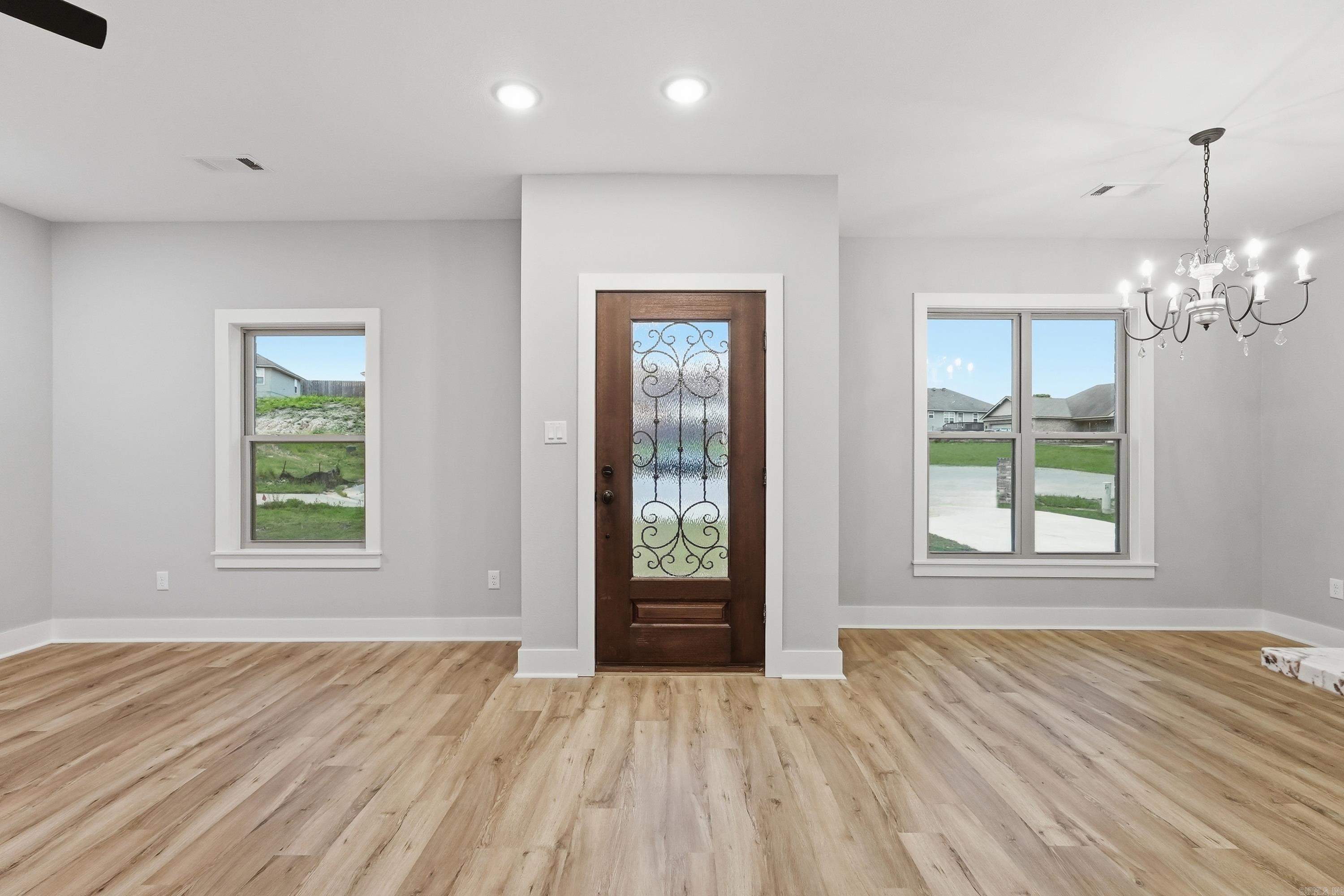 PLEASANT FOREST - Residential